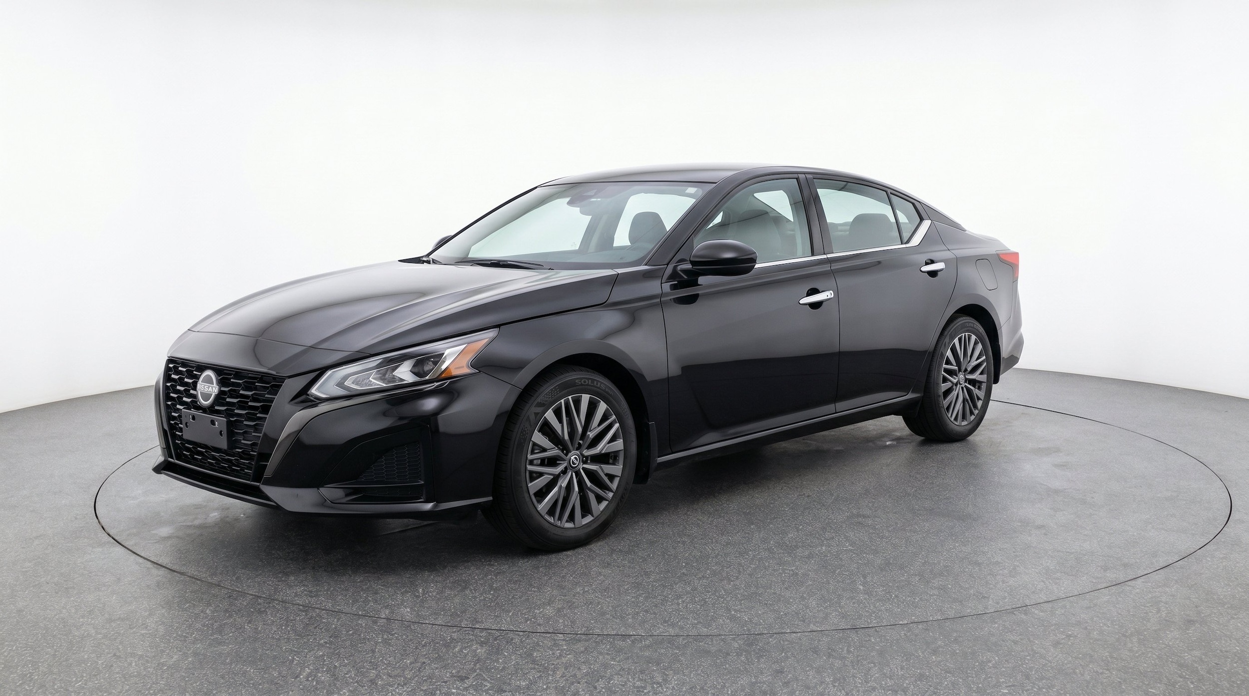 Thumbnail: 2025 Nissan Altima - 3