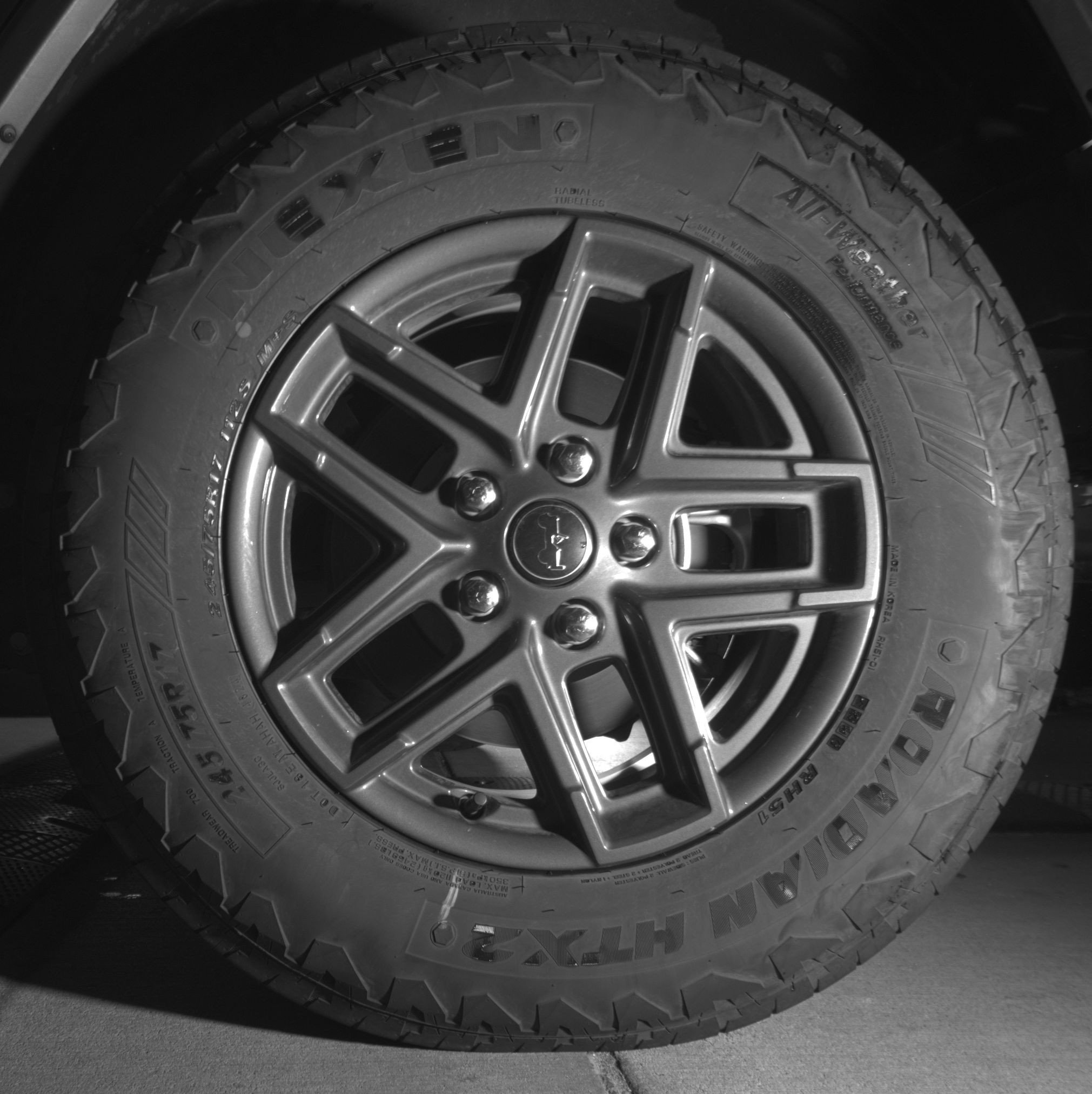 Thumbnail: 2025 Jeep Wrangler - 14