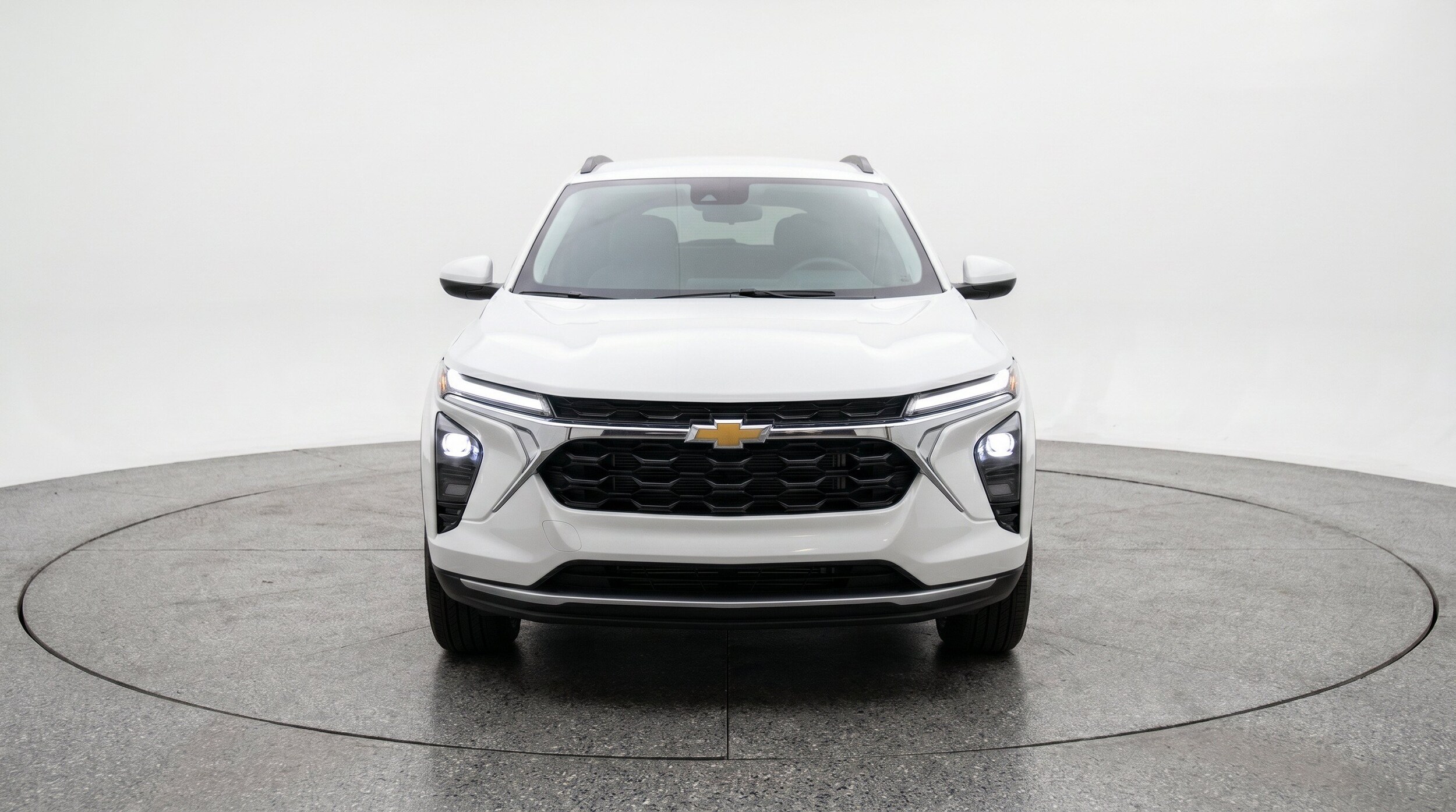 Thumbnail: 2025 Chevrolet Trax - 2