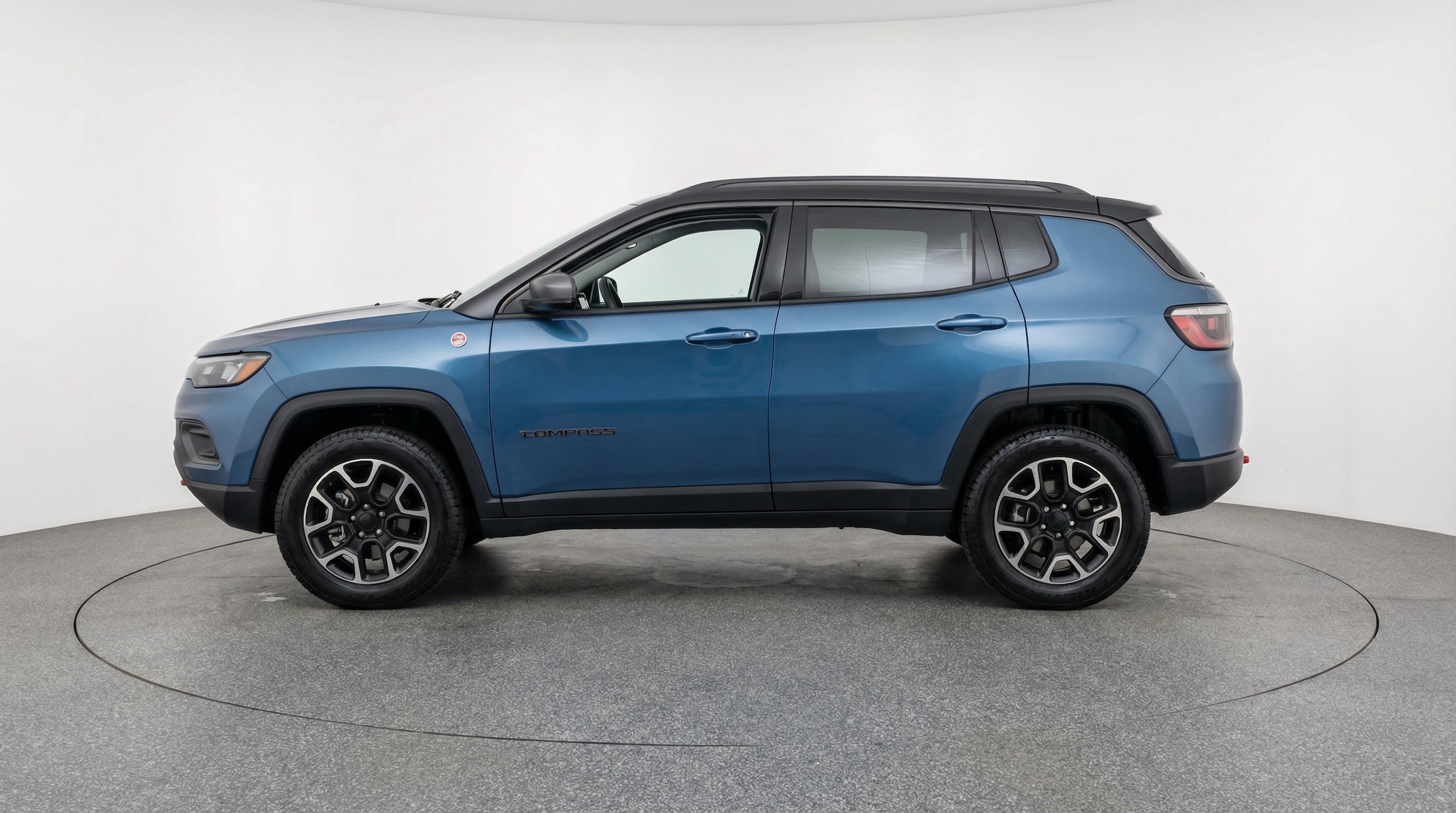Thumbnail: 2025 Jeep Compass - 4