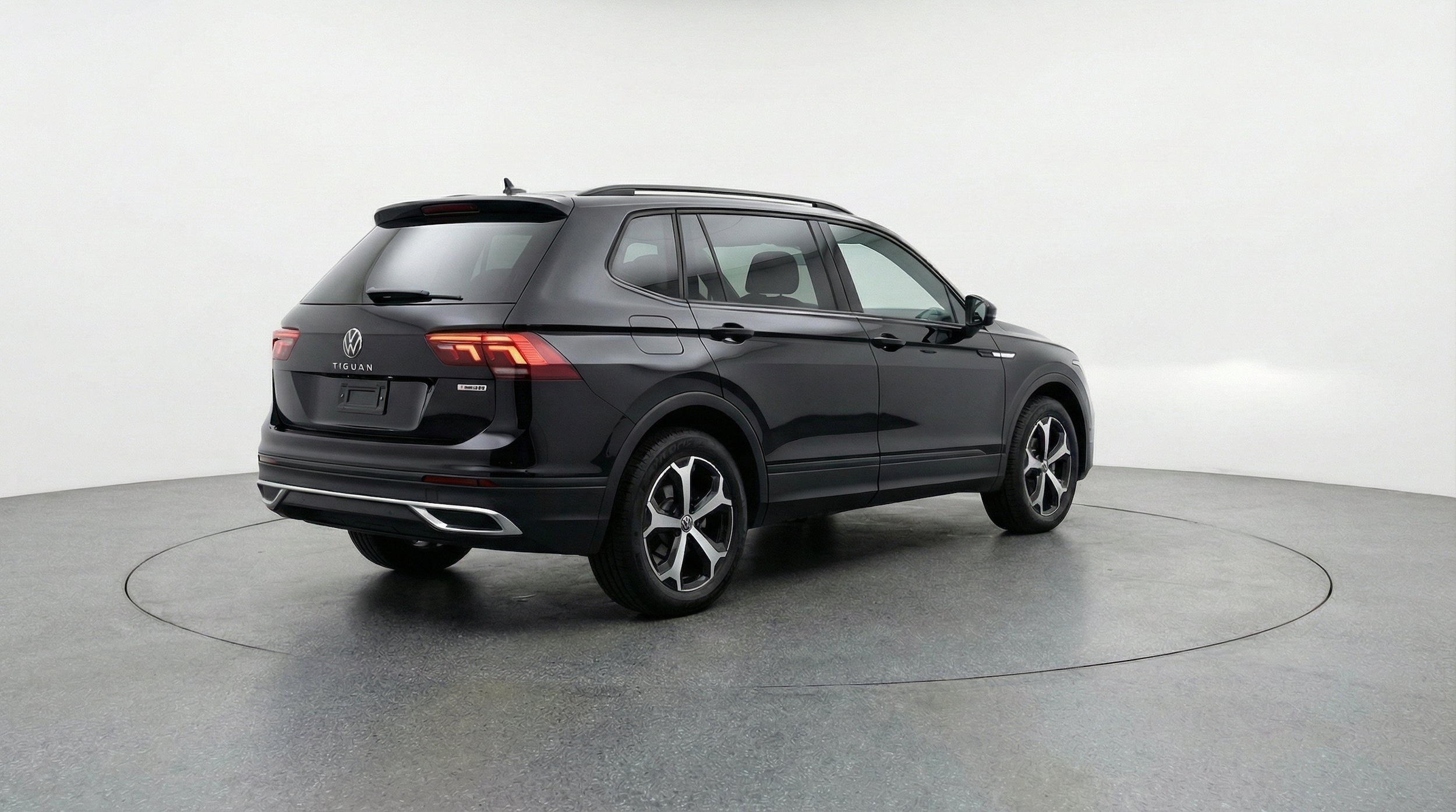 Thumbnail: 2026 Volkswagen Tiguan - 9