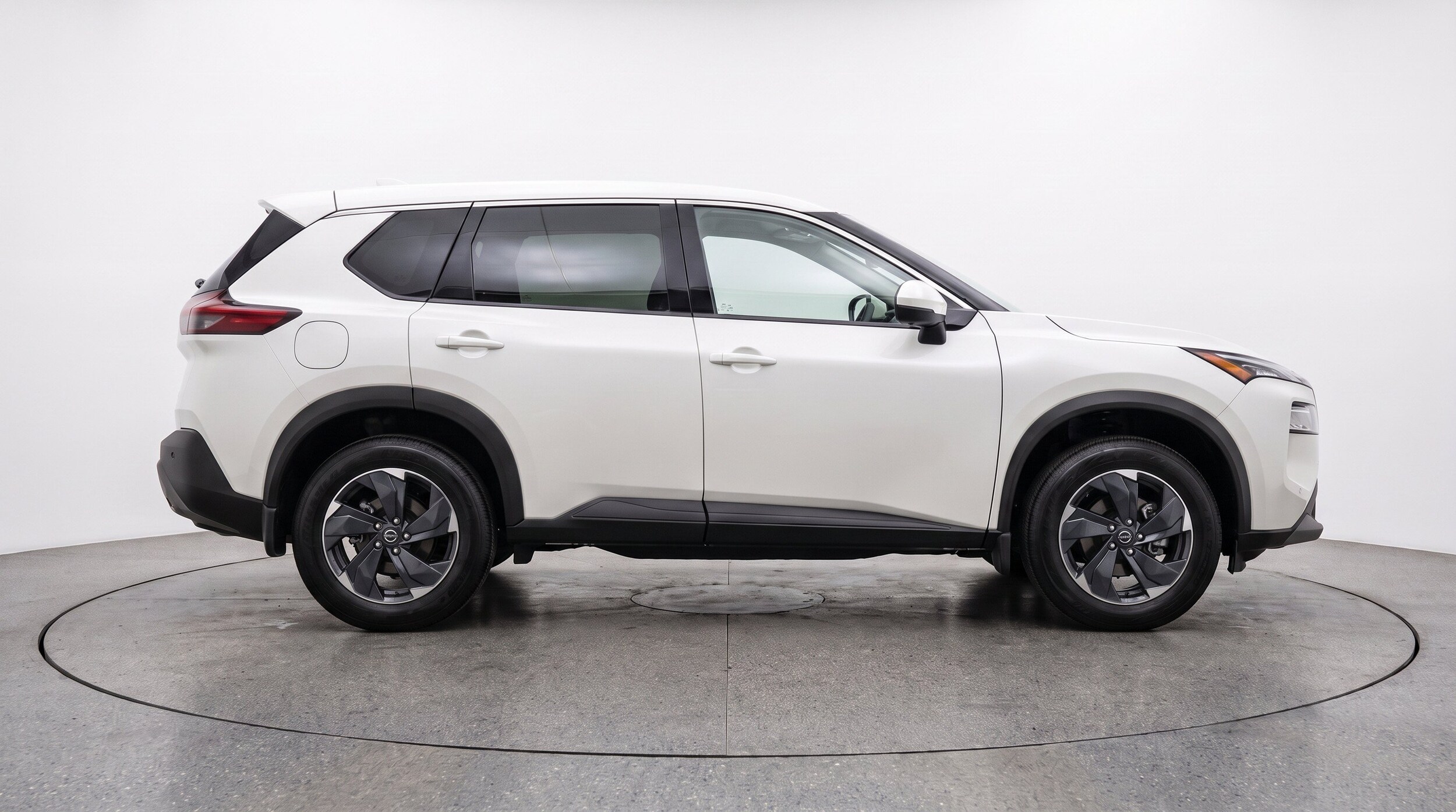 Thumbnail: 2025 Nissan Rogue - 11