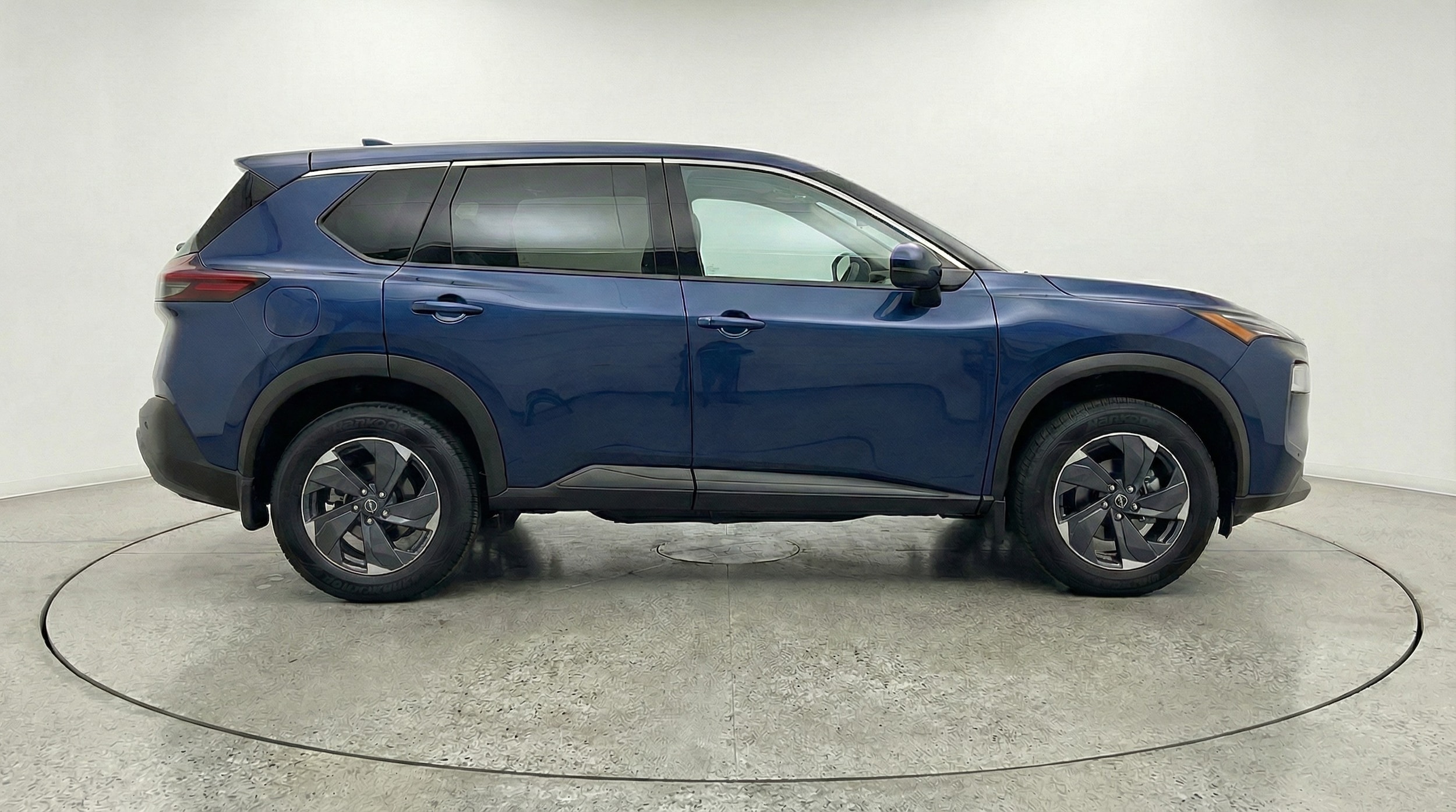 Thumbnail: 2025 Nissan Rogue - 8