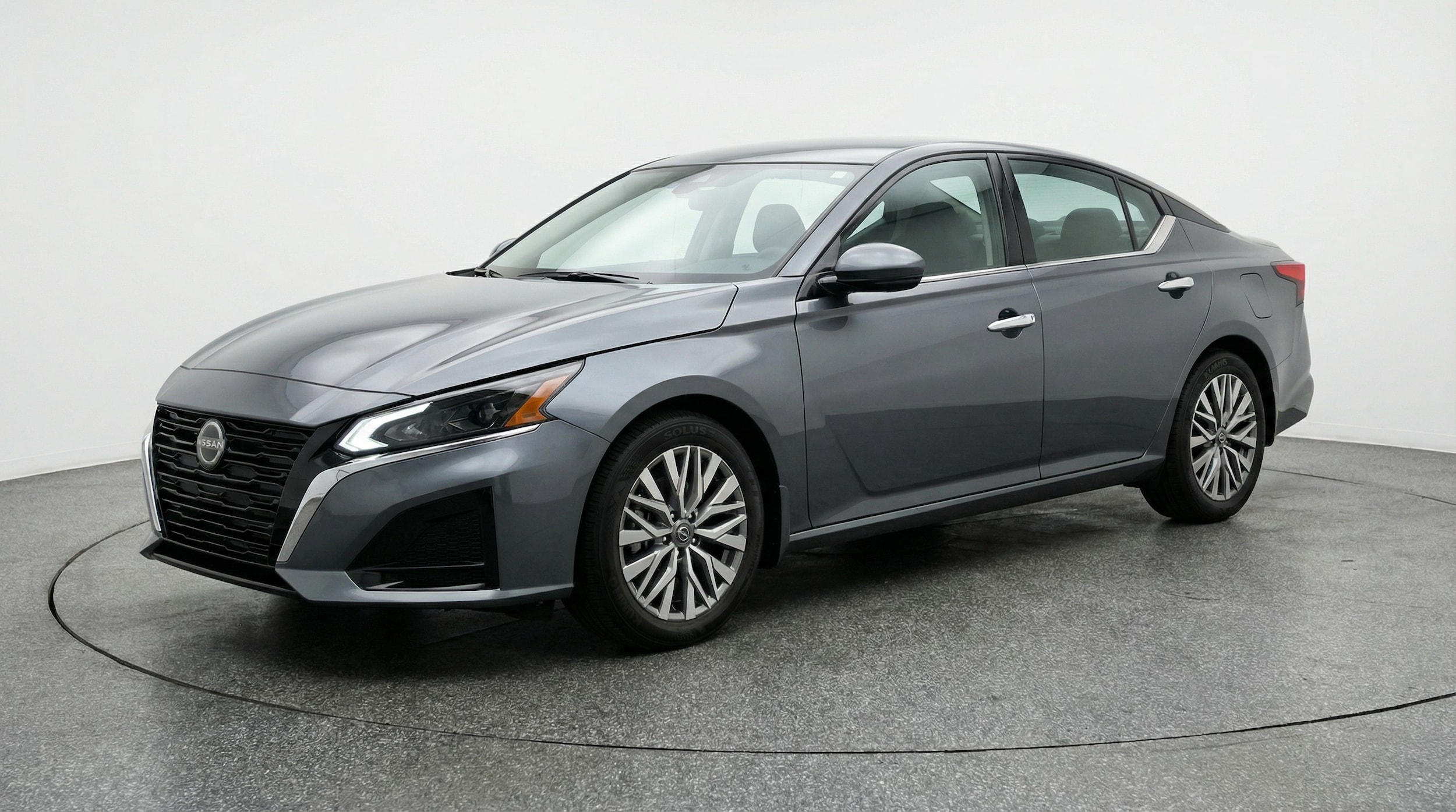 Thumbnail: 2025 Nissan Altima - 3