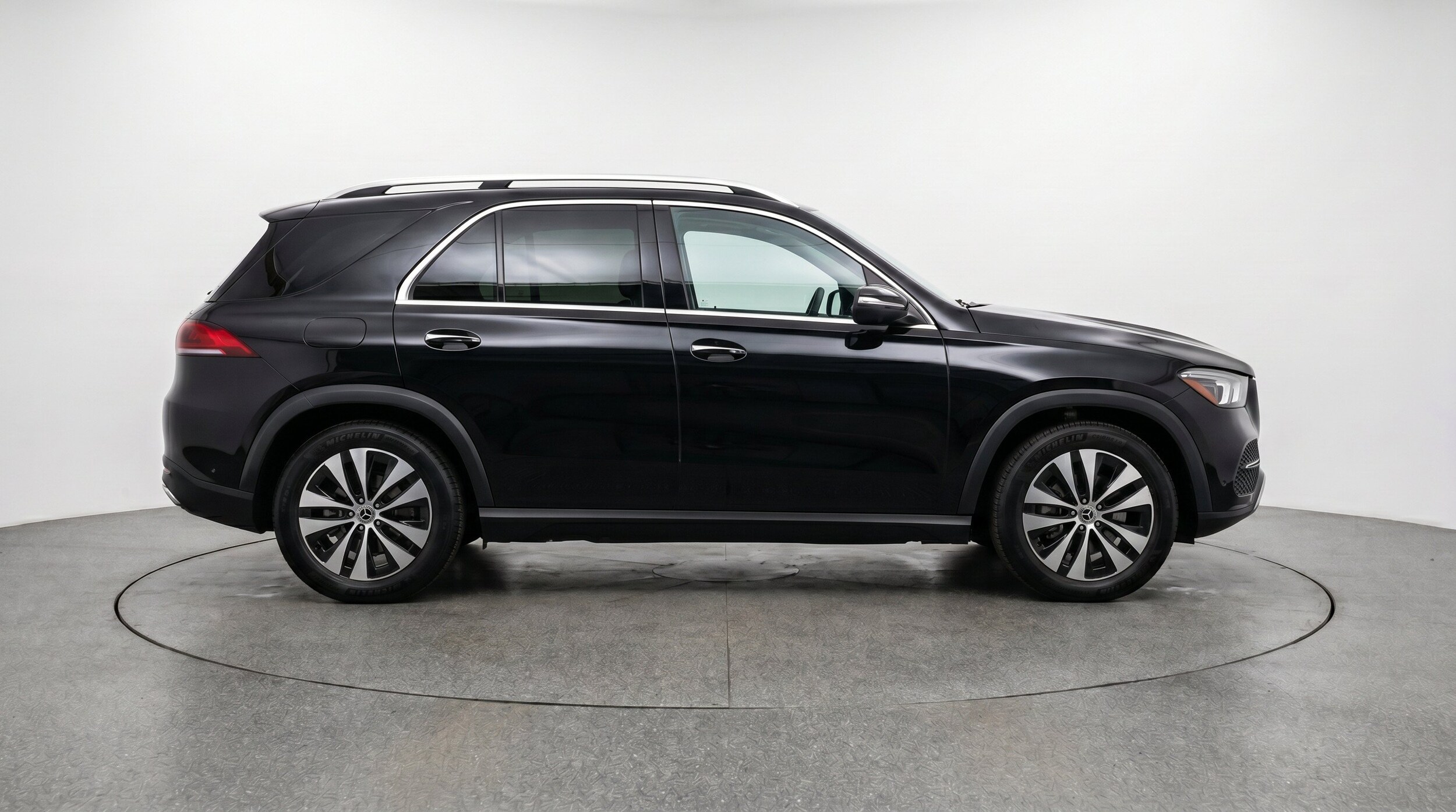 Thumbnail: 2026 Mercedes-Benz GLE - 11