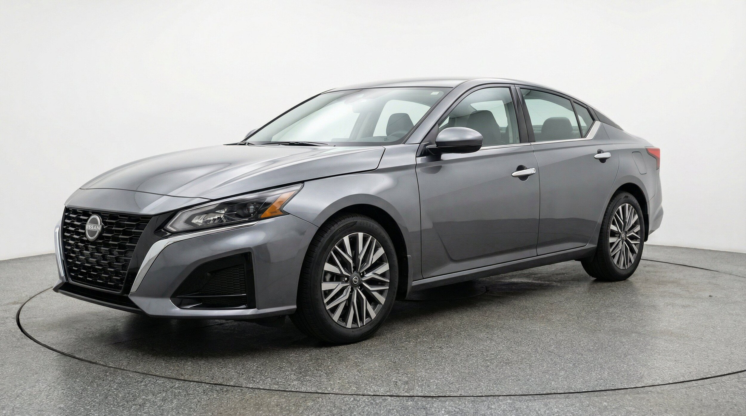 Thumbnail: 2025 Nissan Altima - 3