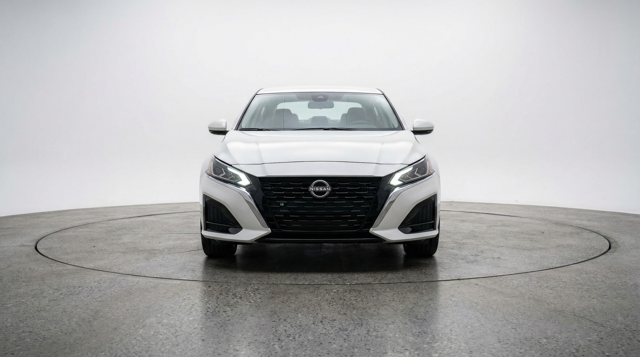 Thumbnail: 2025 Nissan Altima - 2