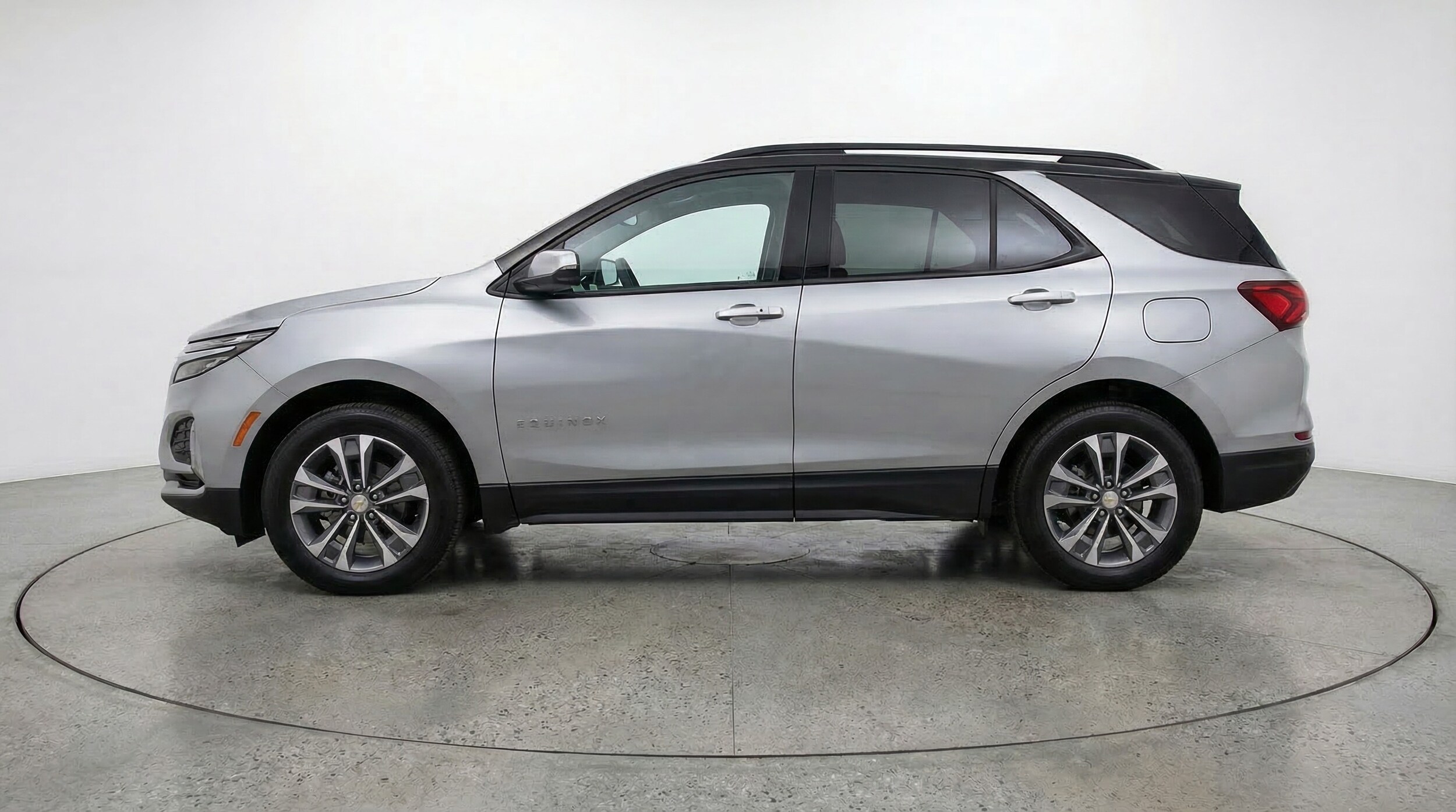 Thumbnail: 2025 Chevrolet Equinox - 4