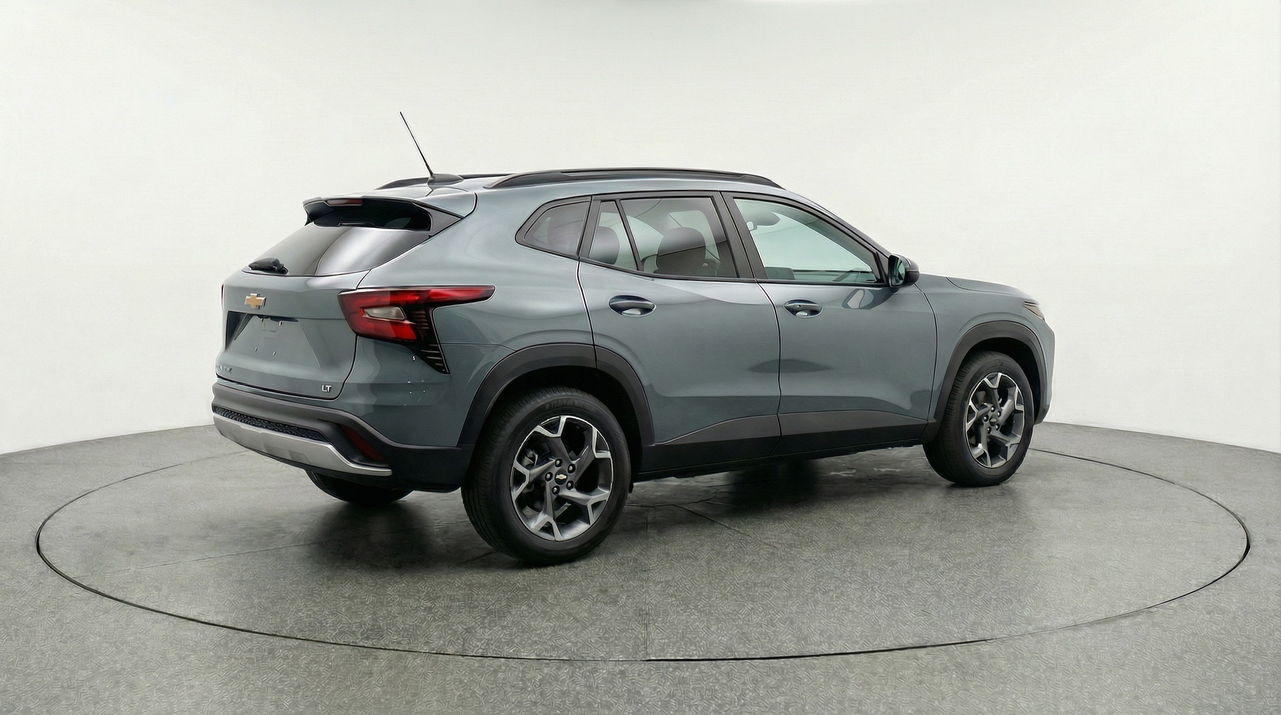 Thumbnail: 2025 Chevrolet Trax - 7