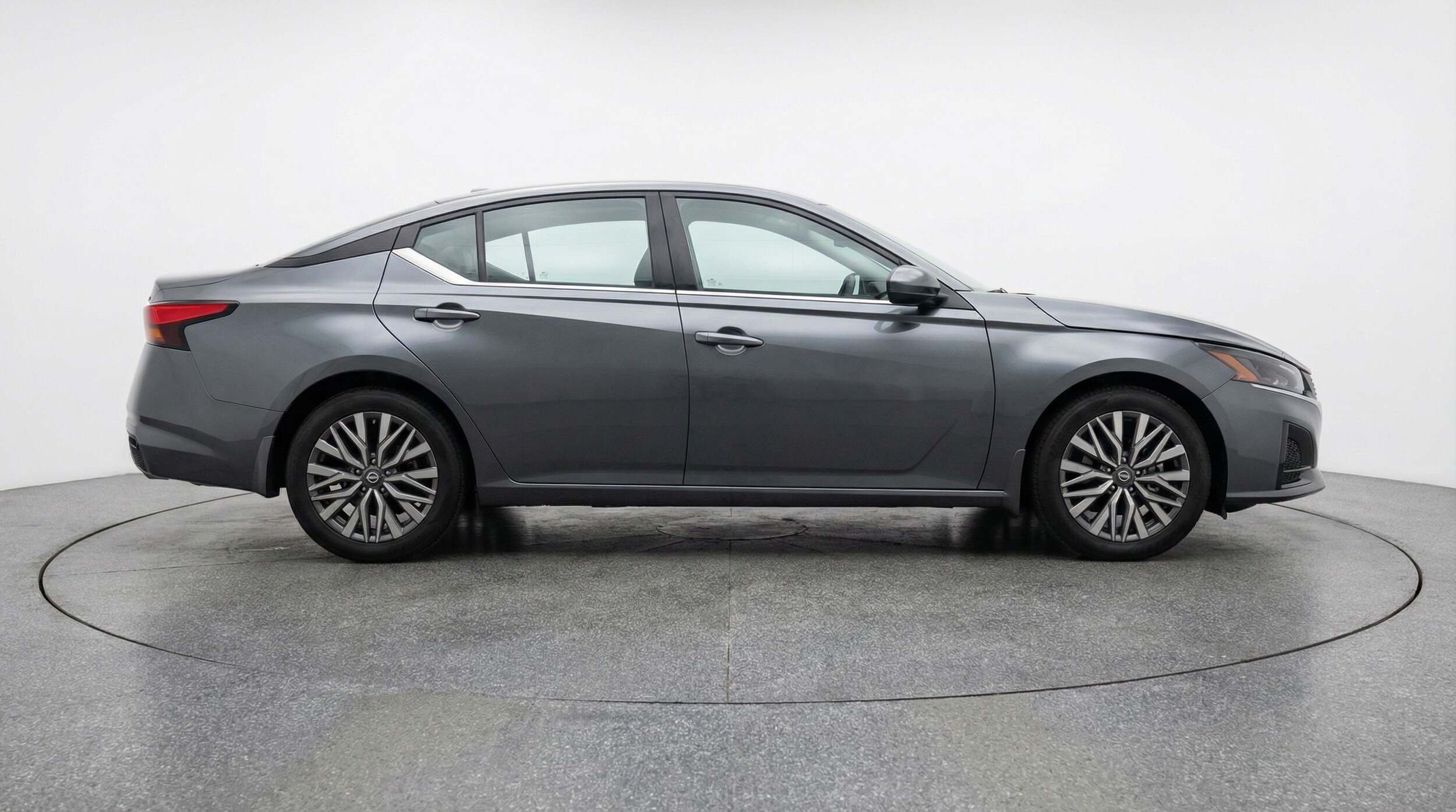 Thumbnail: 2025 Nissan Altima - 8