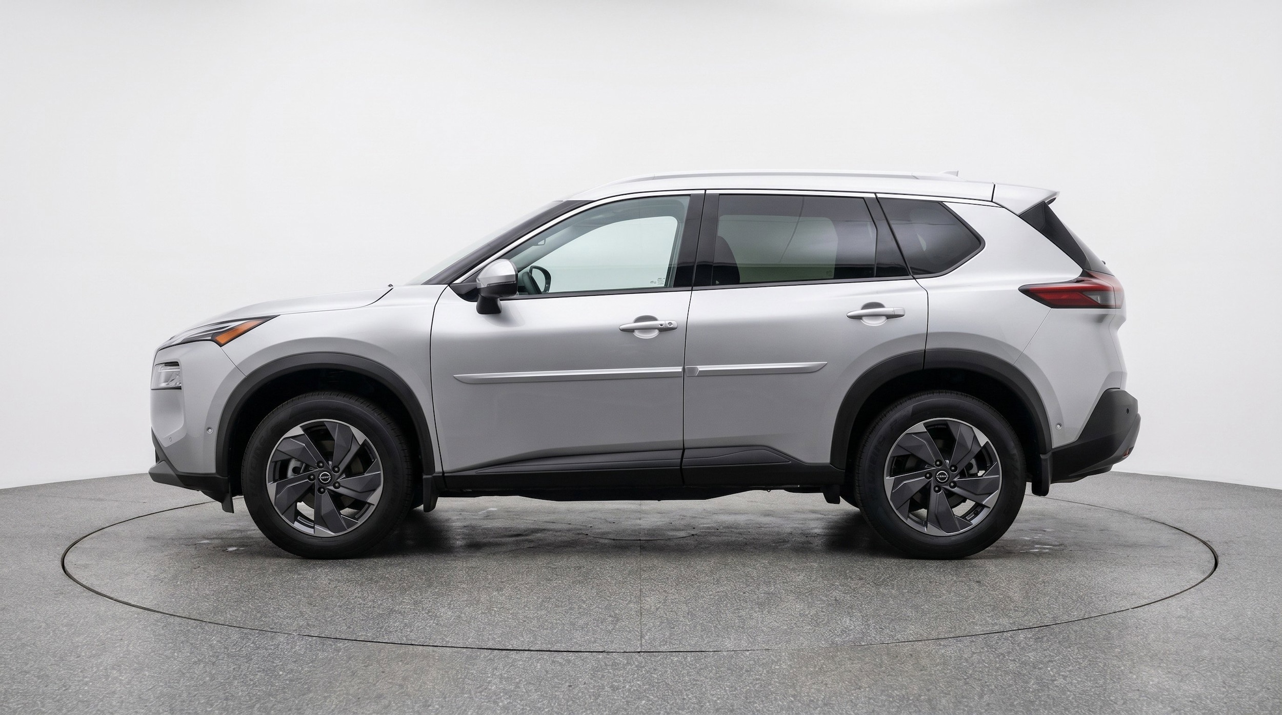 Thumbnail: 2025 Nissan Rogue - 5
