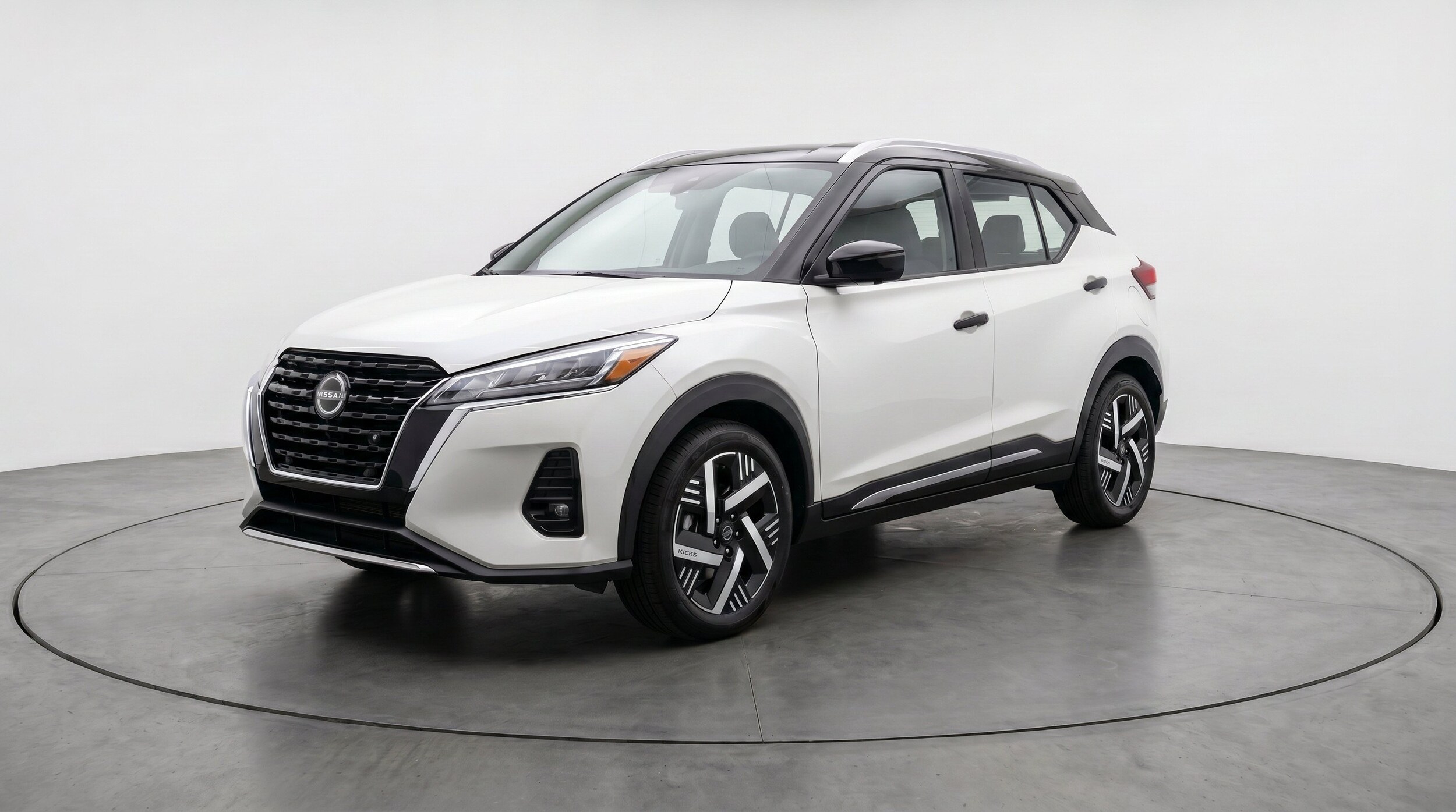 Thumbnail: 2026 Nissan Kicks - 3