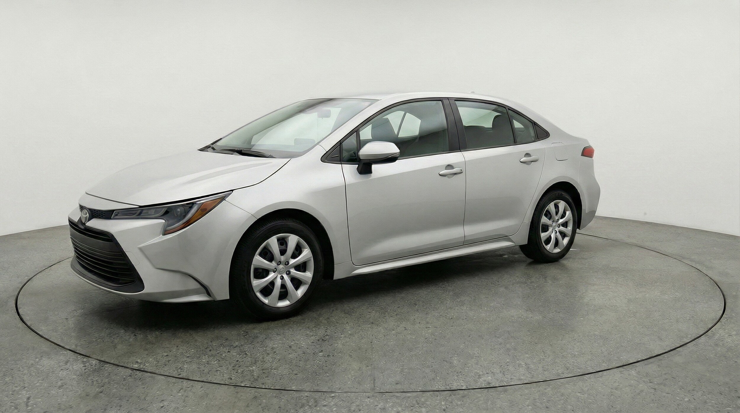 Thumbnail: 2025 Toyota Corolla - 3