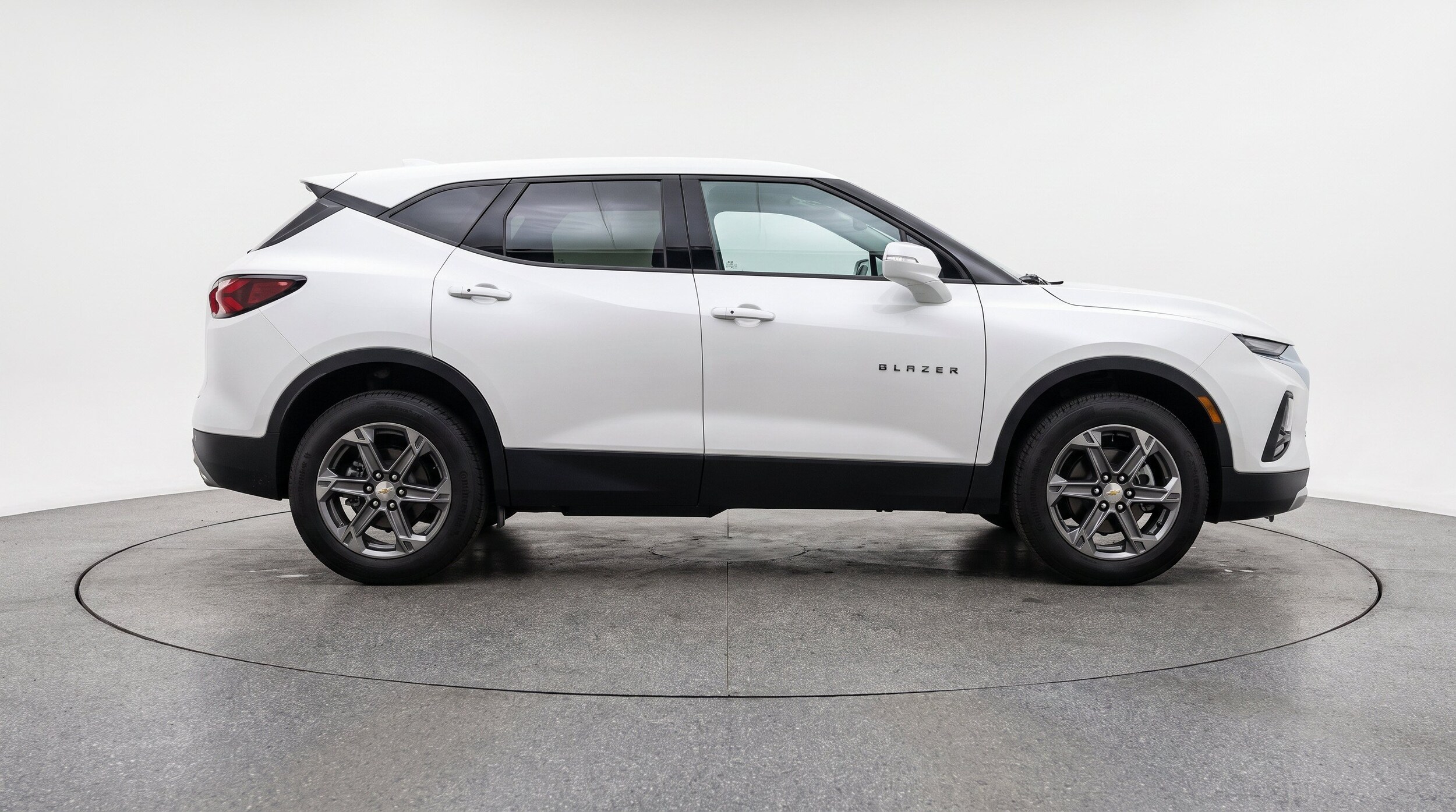 Thumbnail: 2026 Chevrolet Blazer - 10