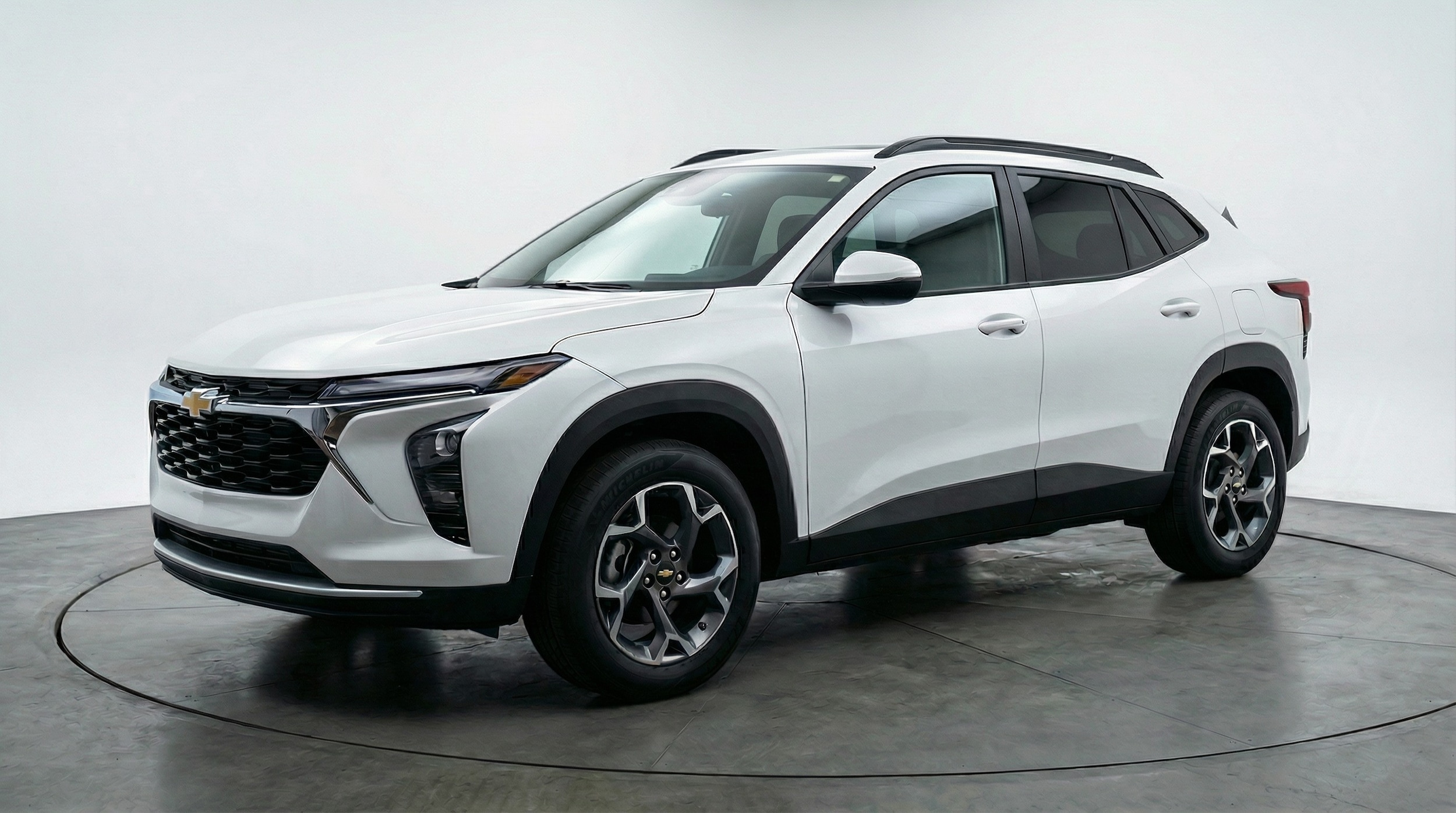 Thumbnail: 2025 Chevrolet Trax - 3