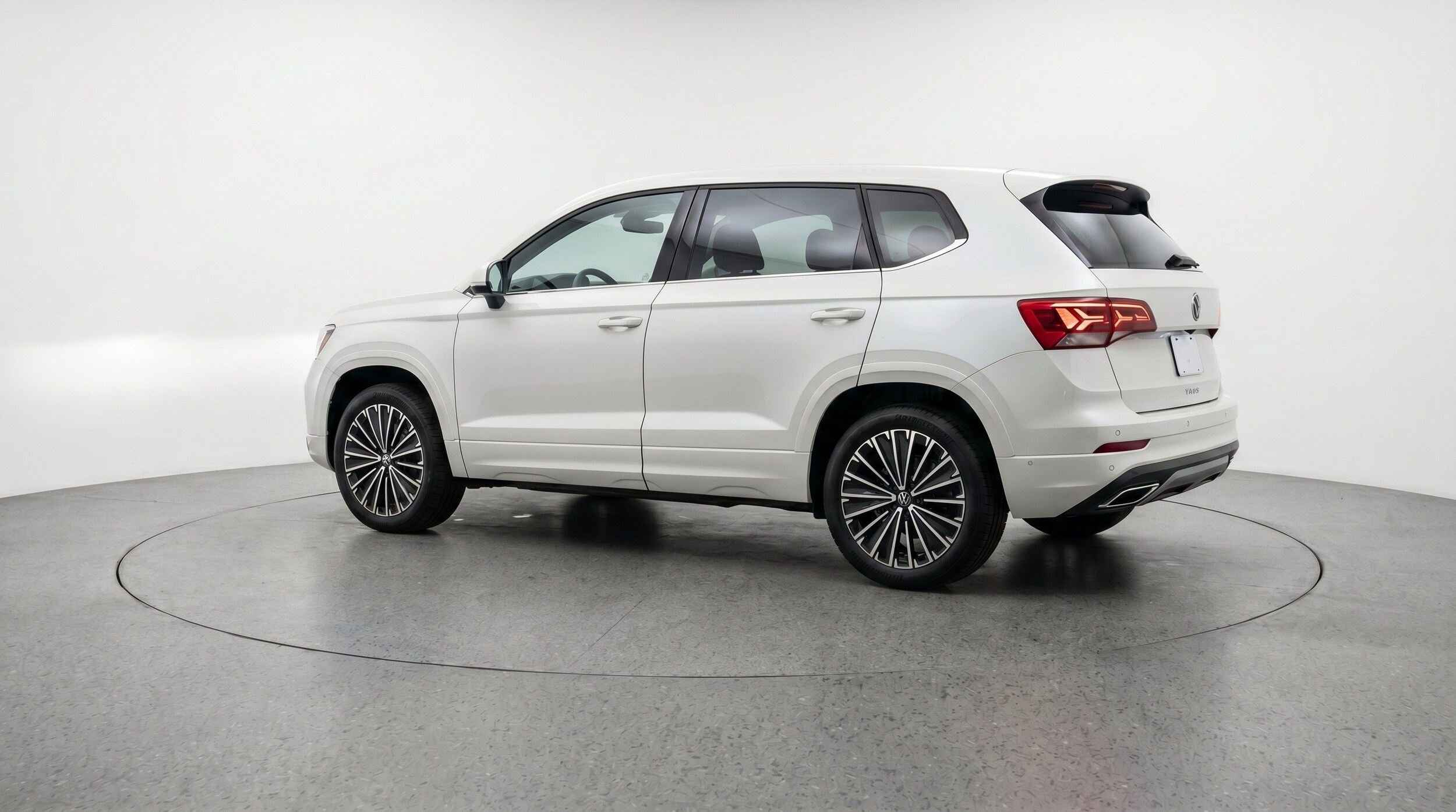 Thumbnail: 2026 Volkswagen Taos - 6