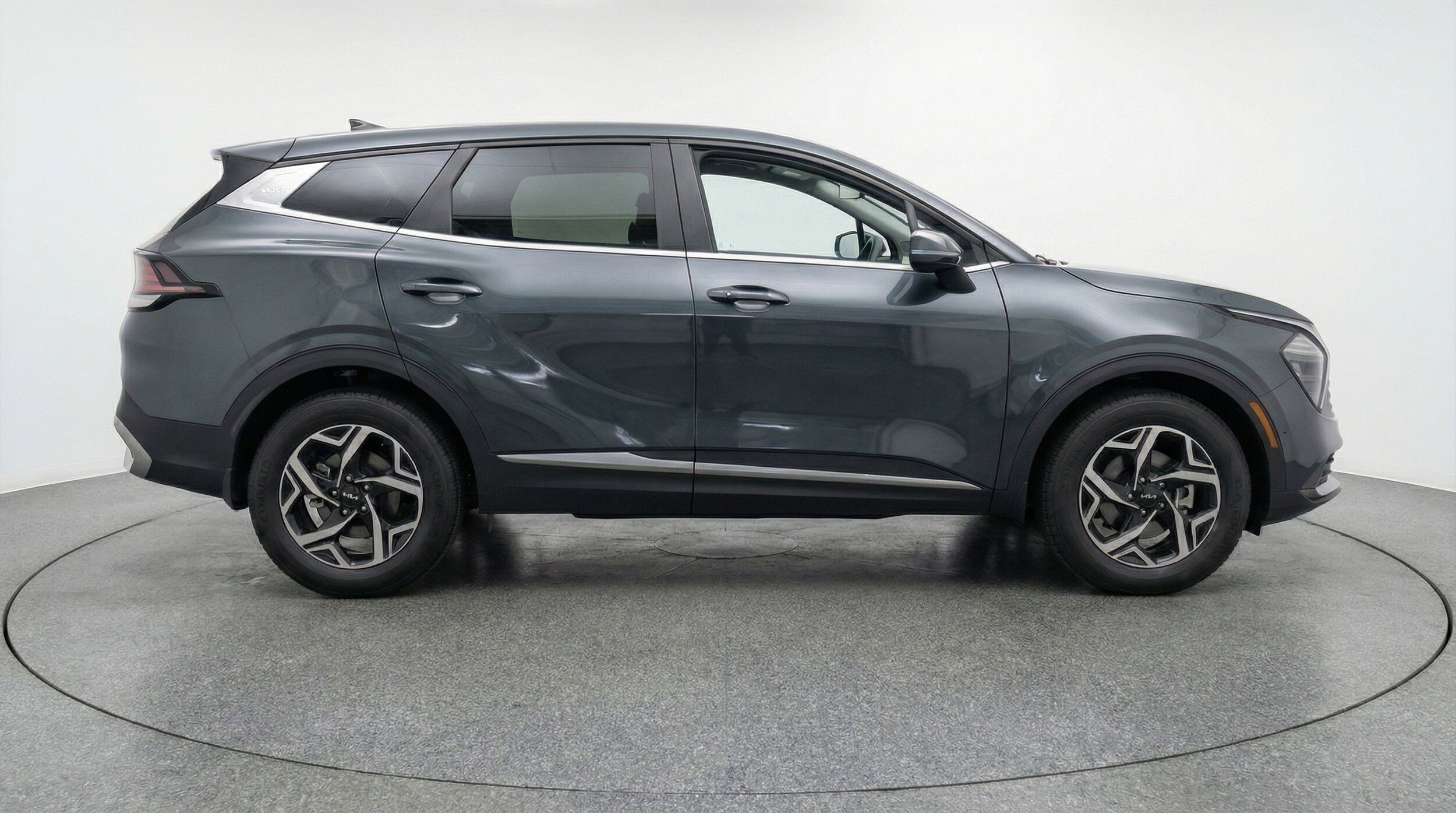 Thumbnail: 2025 Kia Sportage - 11