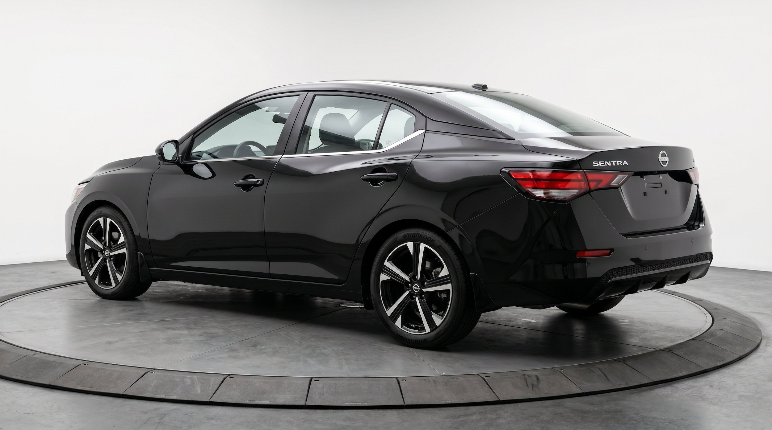 Thumbnail: 2025 Nissan Sentra - 6