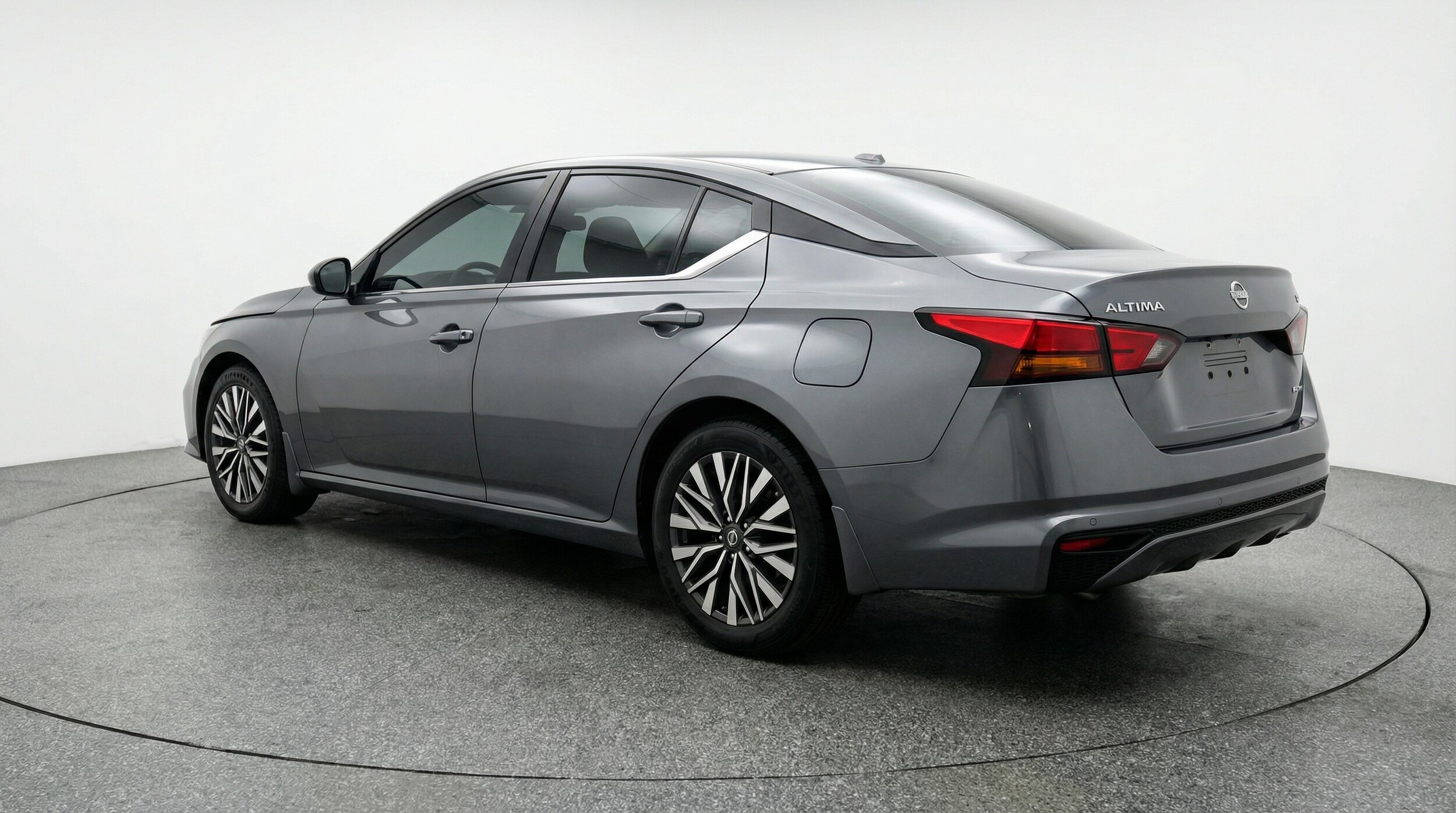 Thumbnail: 2025 Nissan Altima - 5