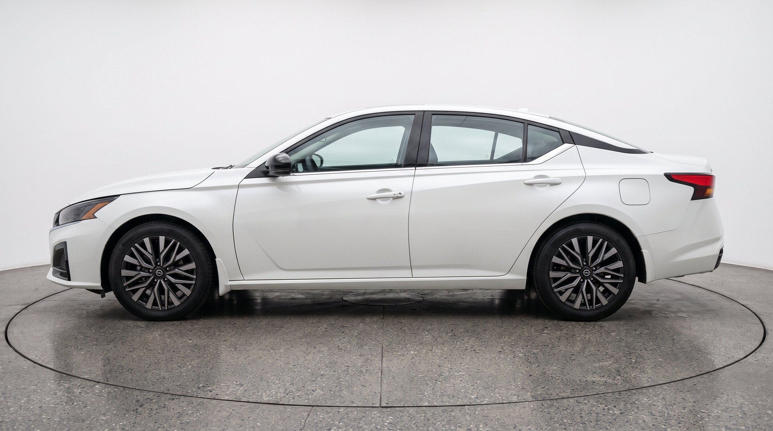Thumbnail: 2026 Nissan Altima - 5
