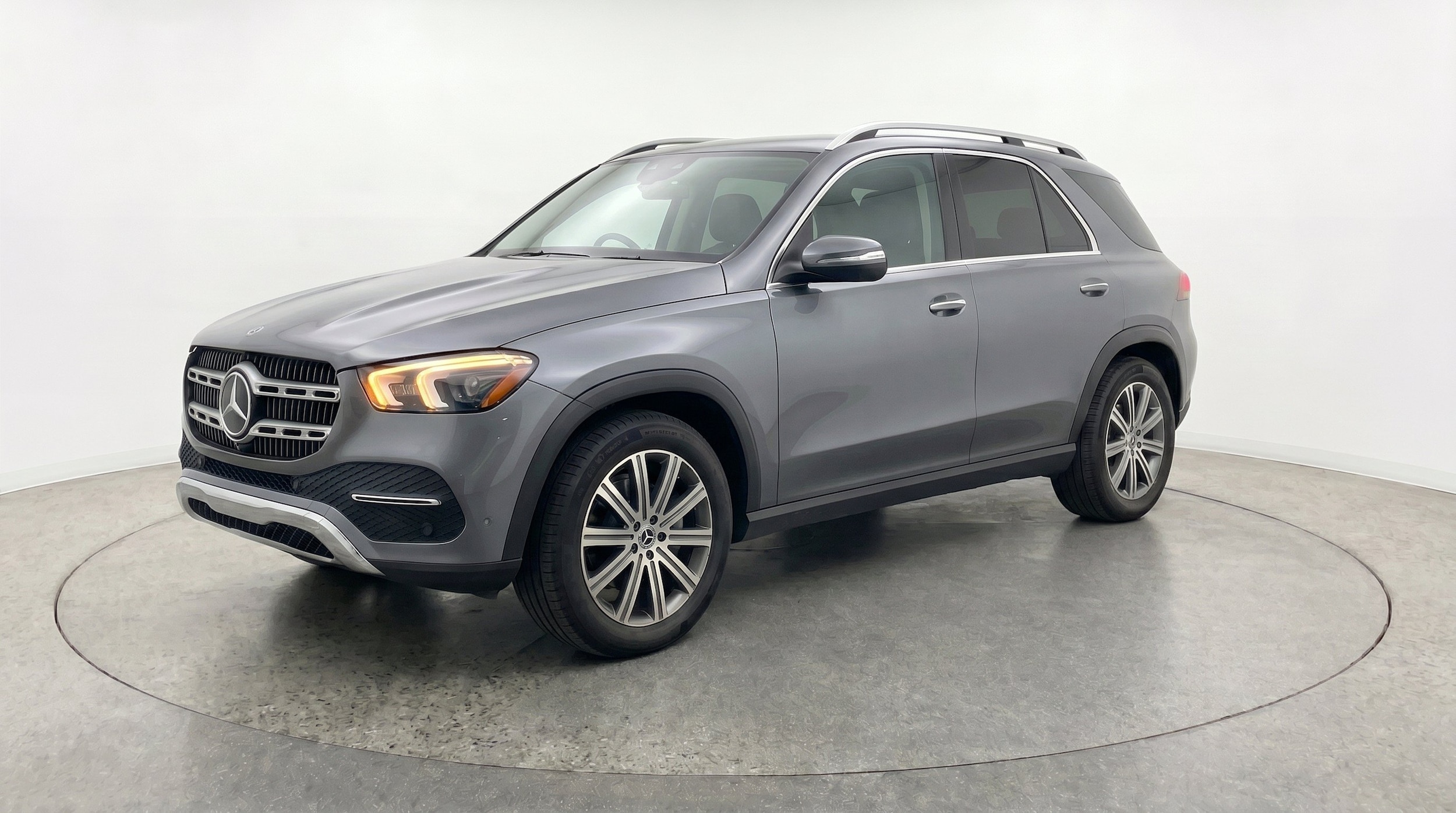 Thumbnail: 2026 Mercedes-Benz GLE - 3