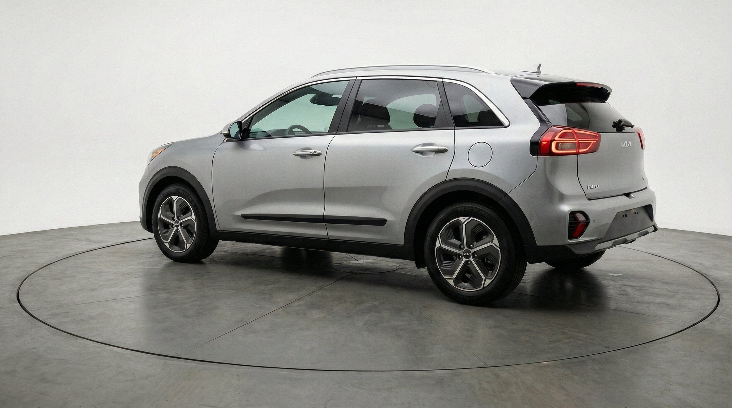 Thumbnail: 2026 Kia Niro - 6