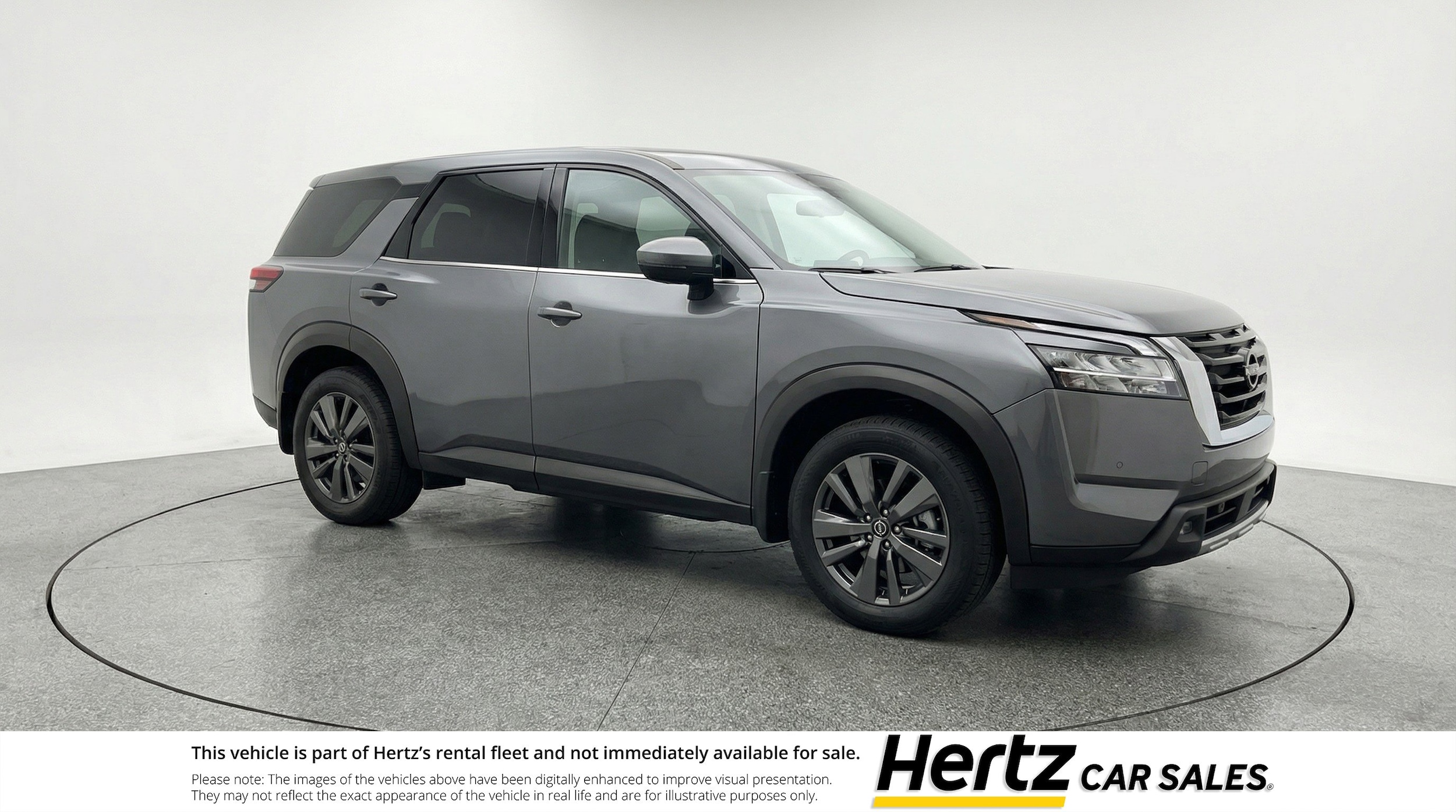 2025 Nissan Pathfinder SV