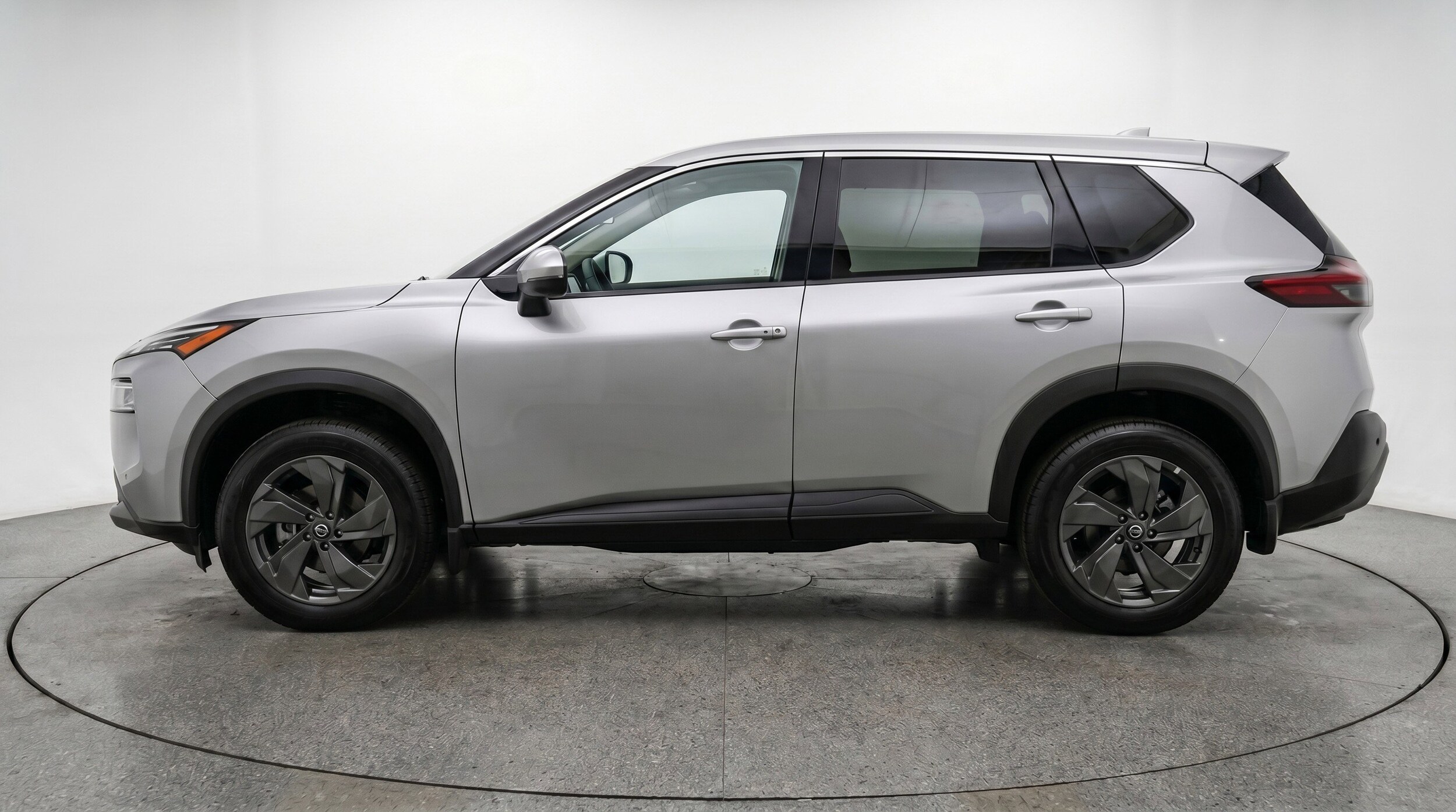 Thumbnail: 2025 Nissan Rogue - 5