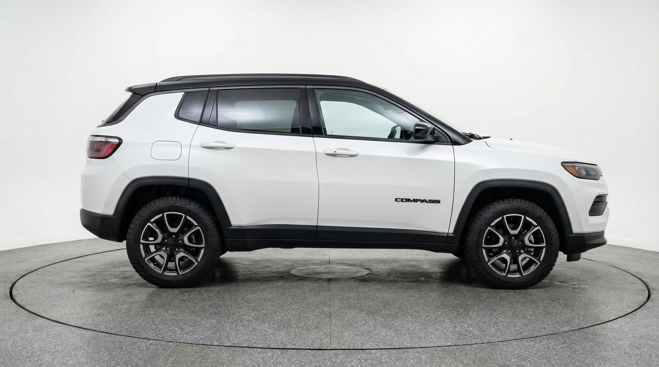 Thumbnail: 2025 Jeep Compass - 11