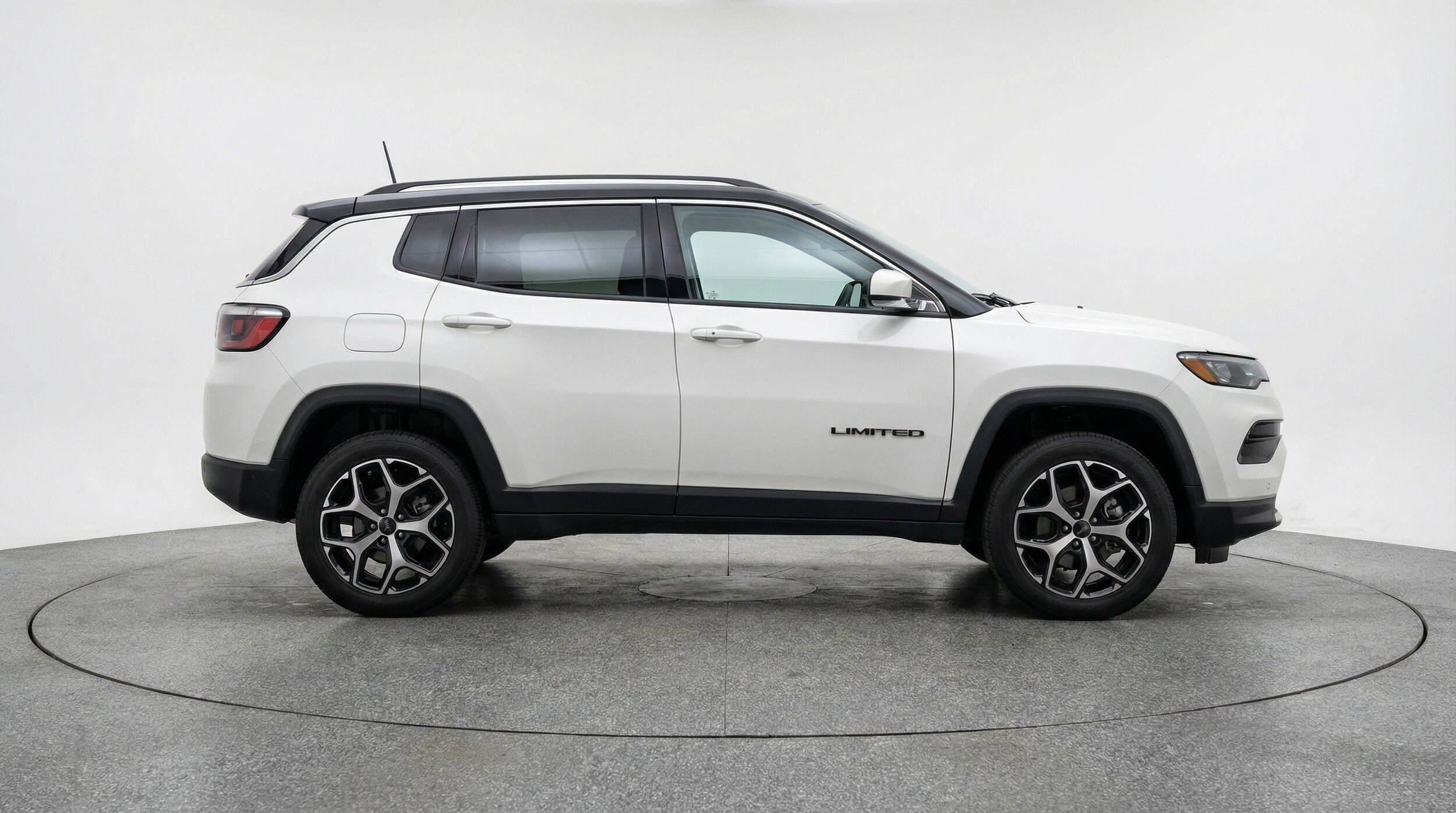 Thumbnail: 2025 Jeep Compass - 11