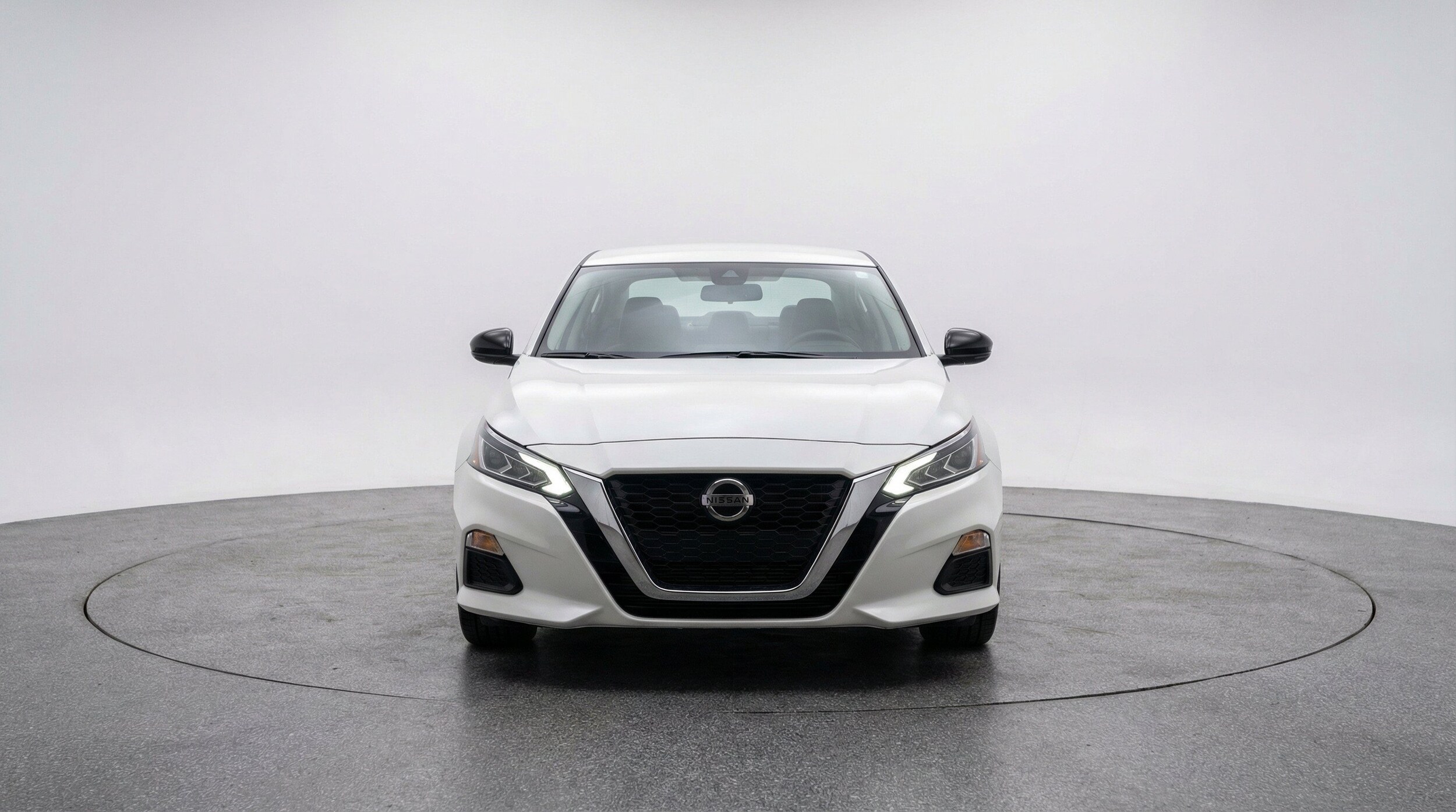 Thumbnail: 2025 Nissan Altima - 2