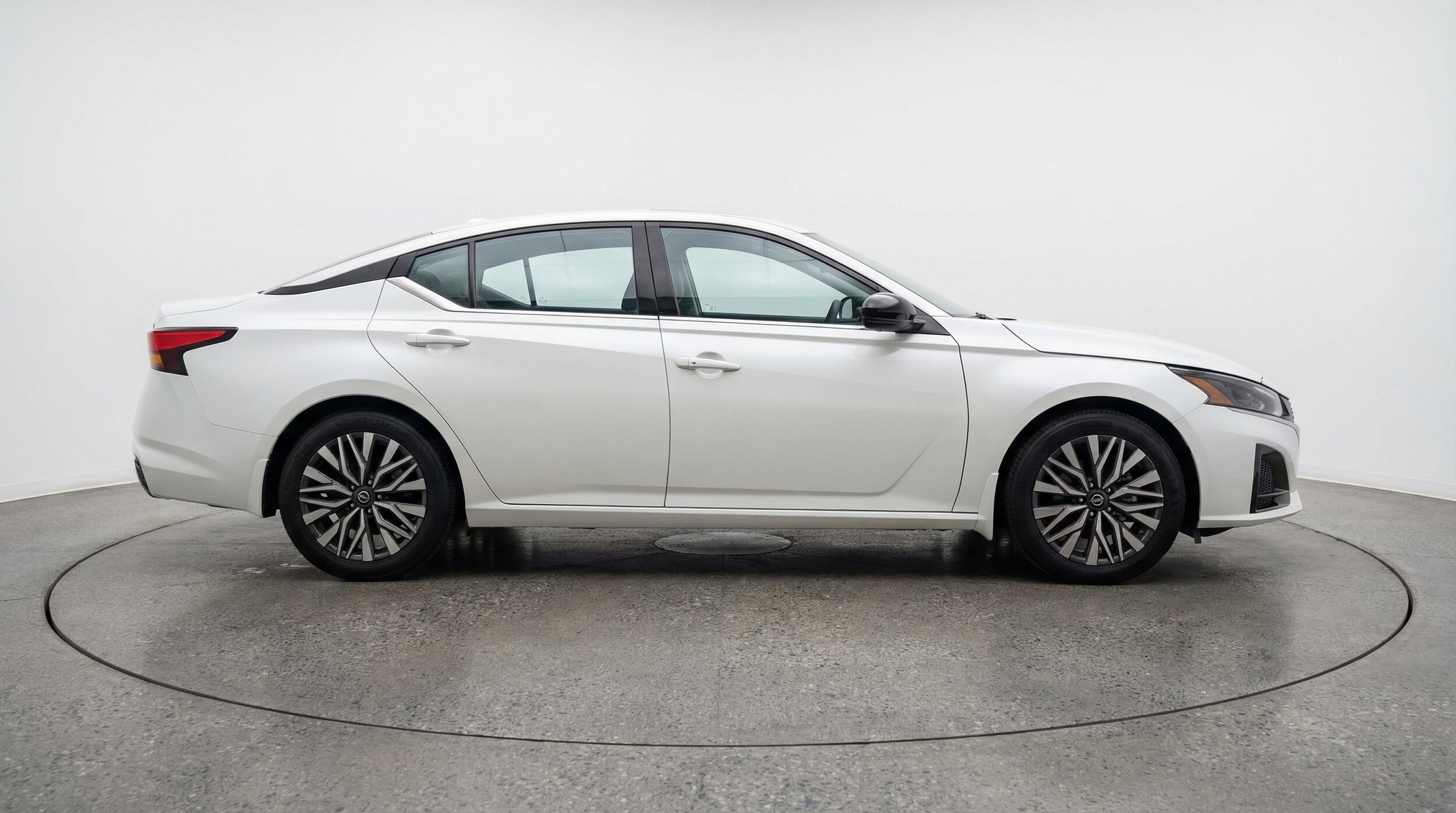 Thumbnail: 2025 Nissan Altima - 11