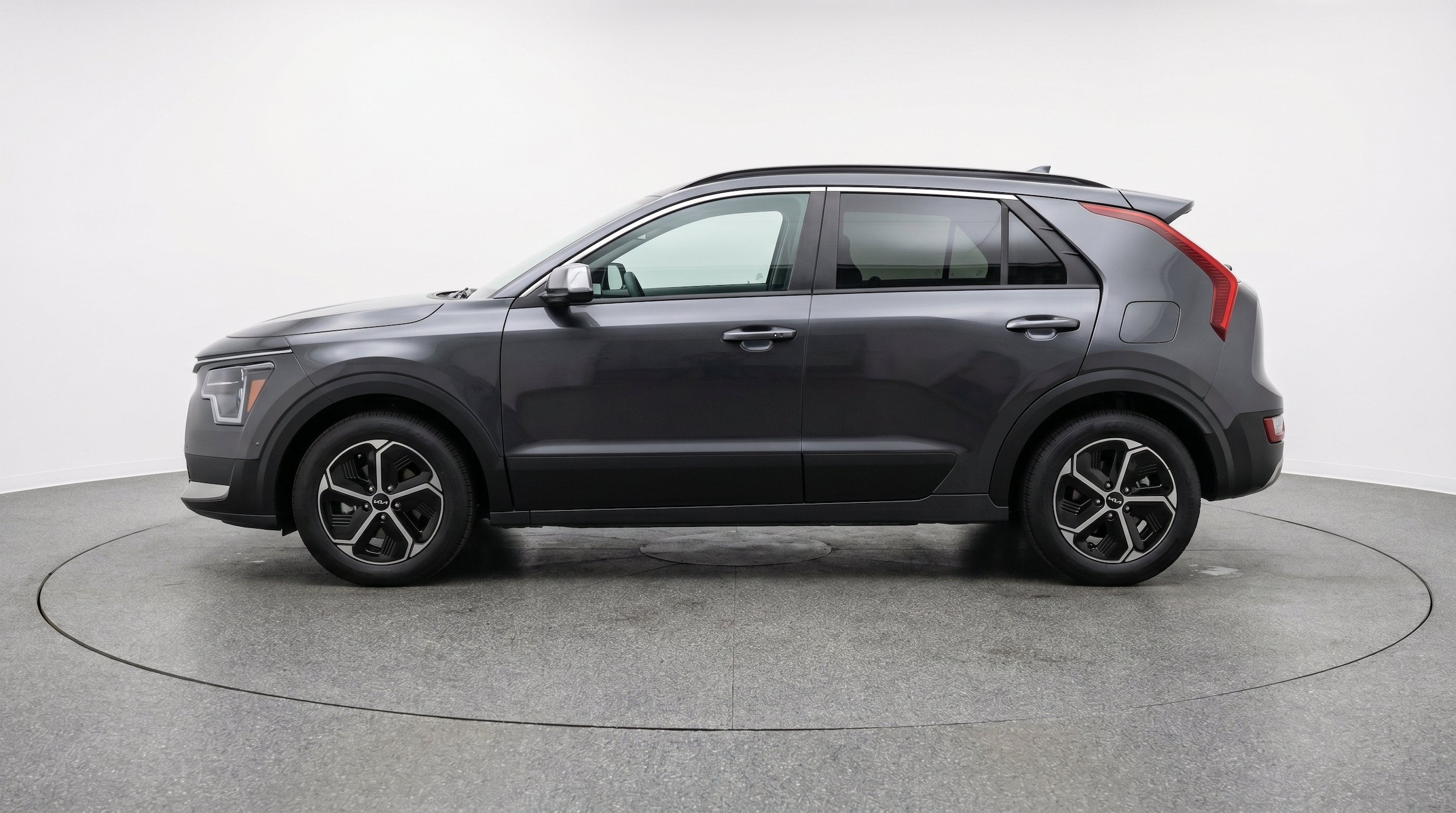 Thumbnail: 2026 Kia Niro - 5