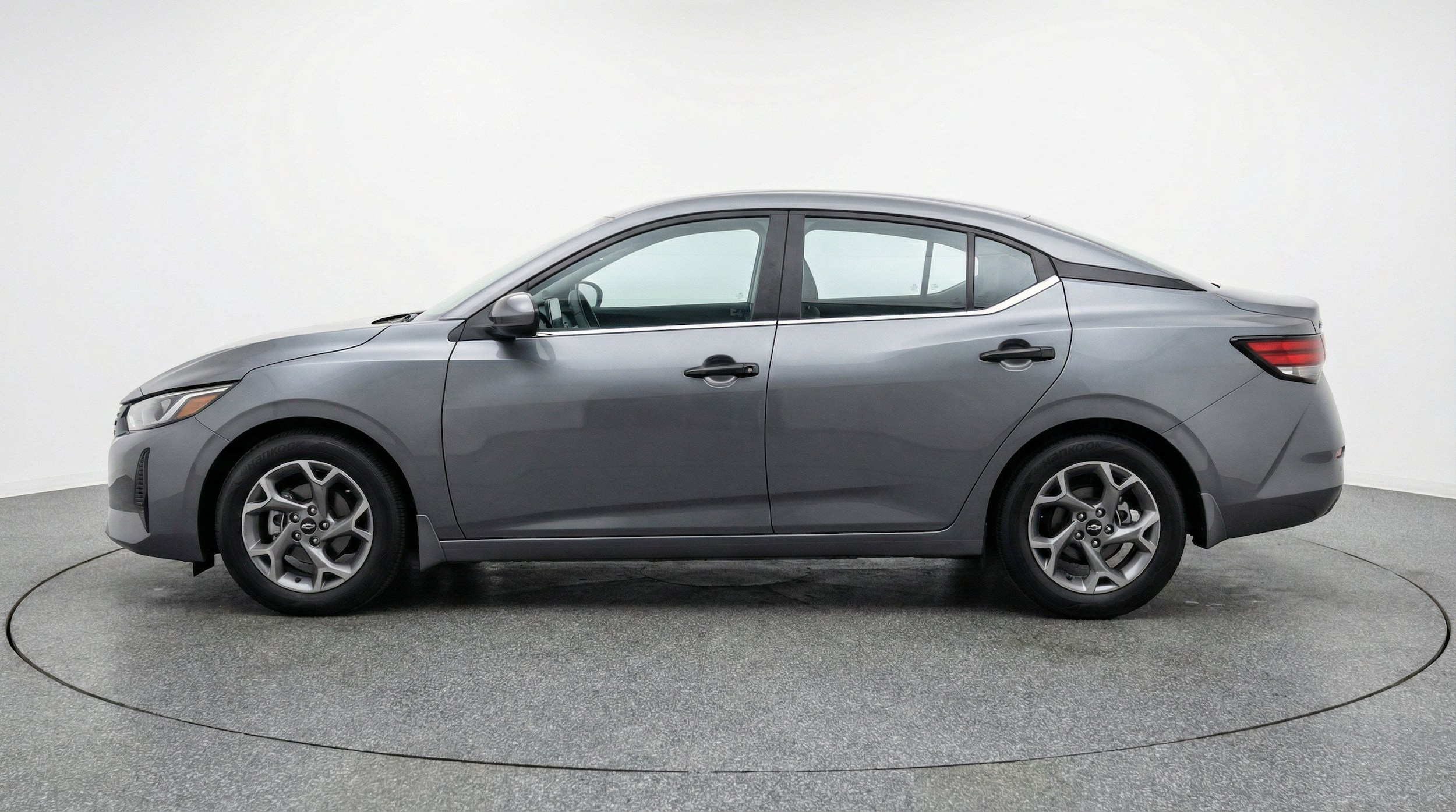Thumbnail: 2025 Nissan Sentra - 5
