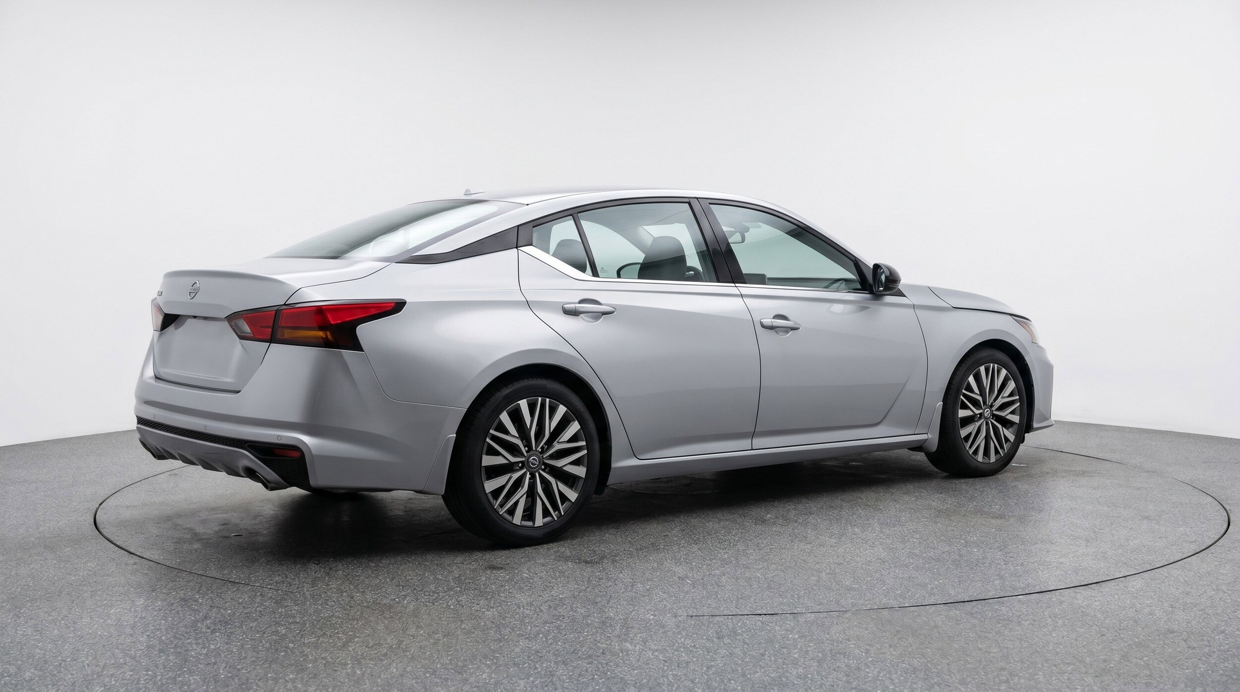 Thumbnail: 2025 Nissan Altima - 9