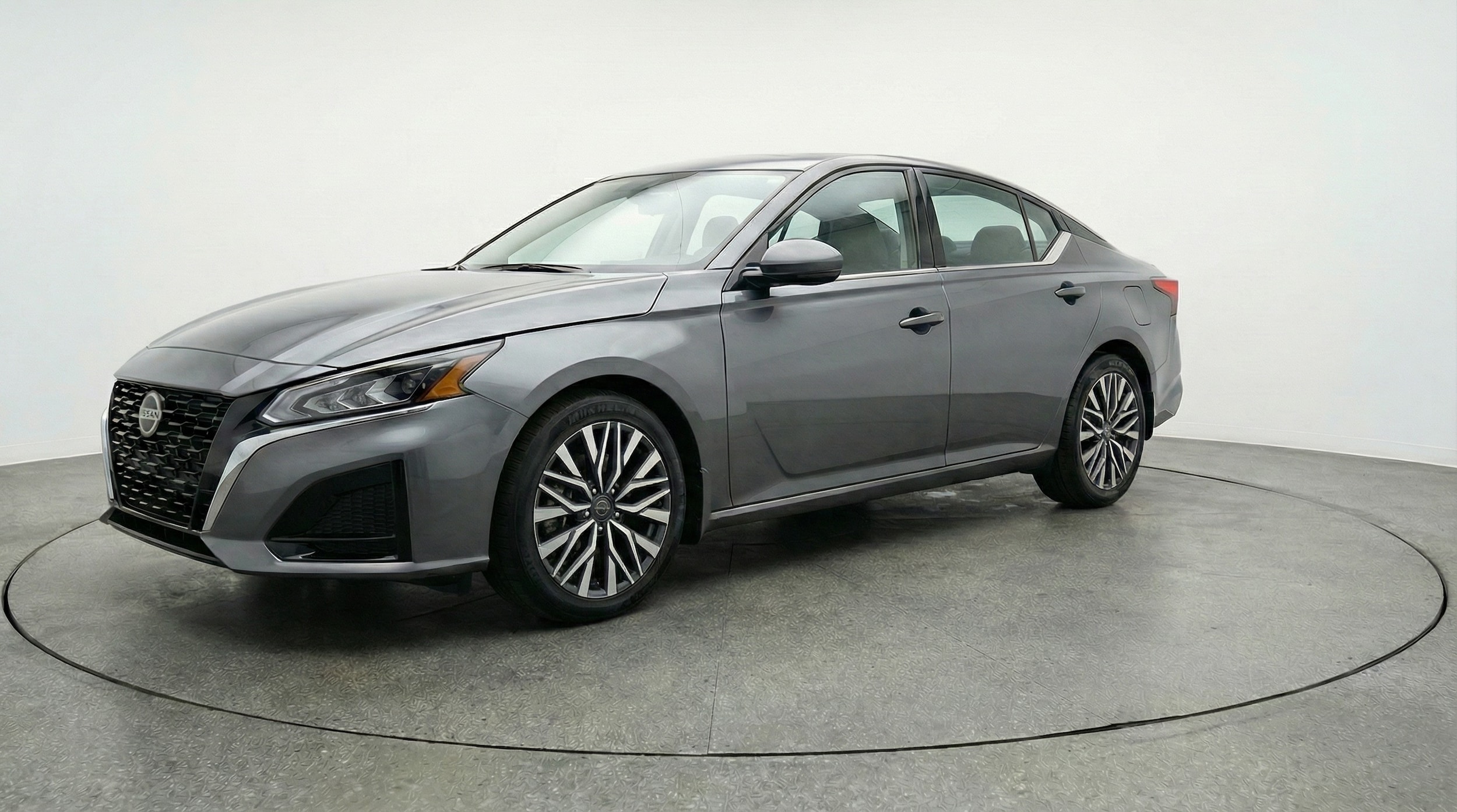 Thumbnail: 2025 Nissan Altima - 3