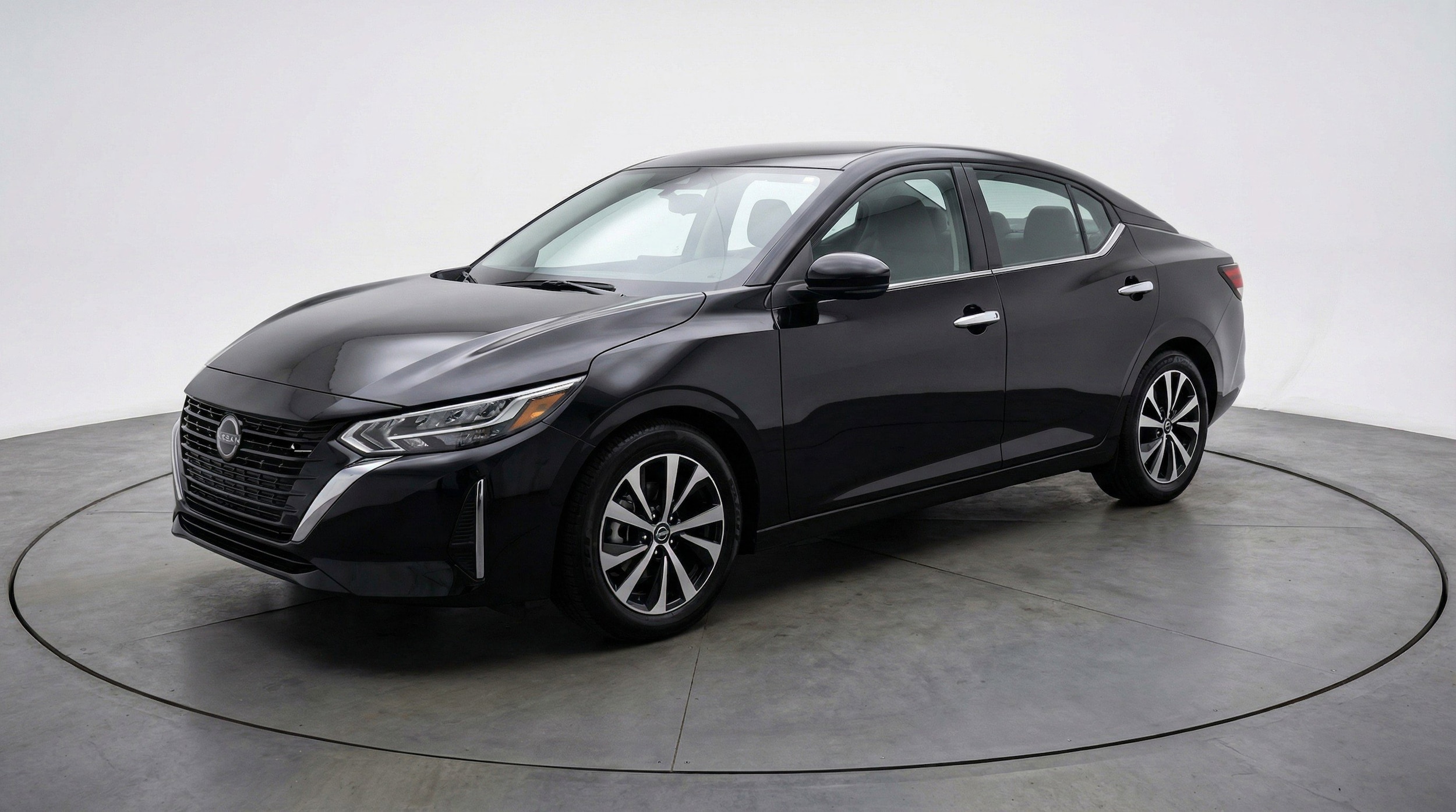 Thumbnail: 2025 Nissan Sentra - 3