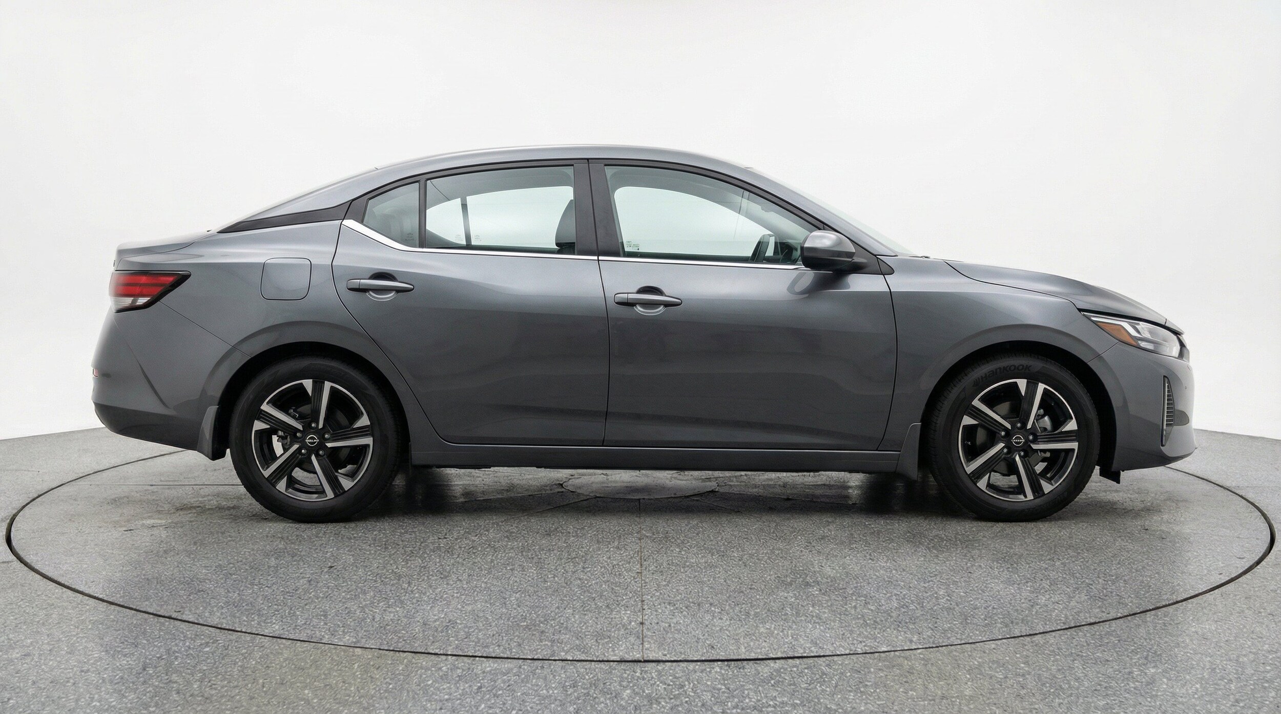 Thumbnail: 2025 Nissan Sentra - 11