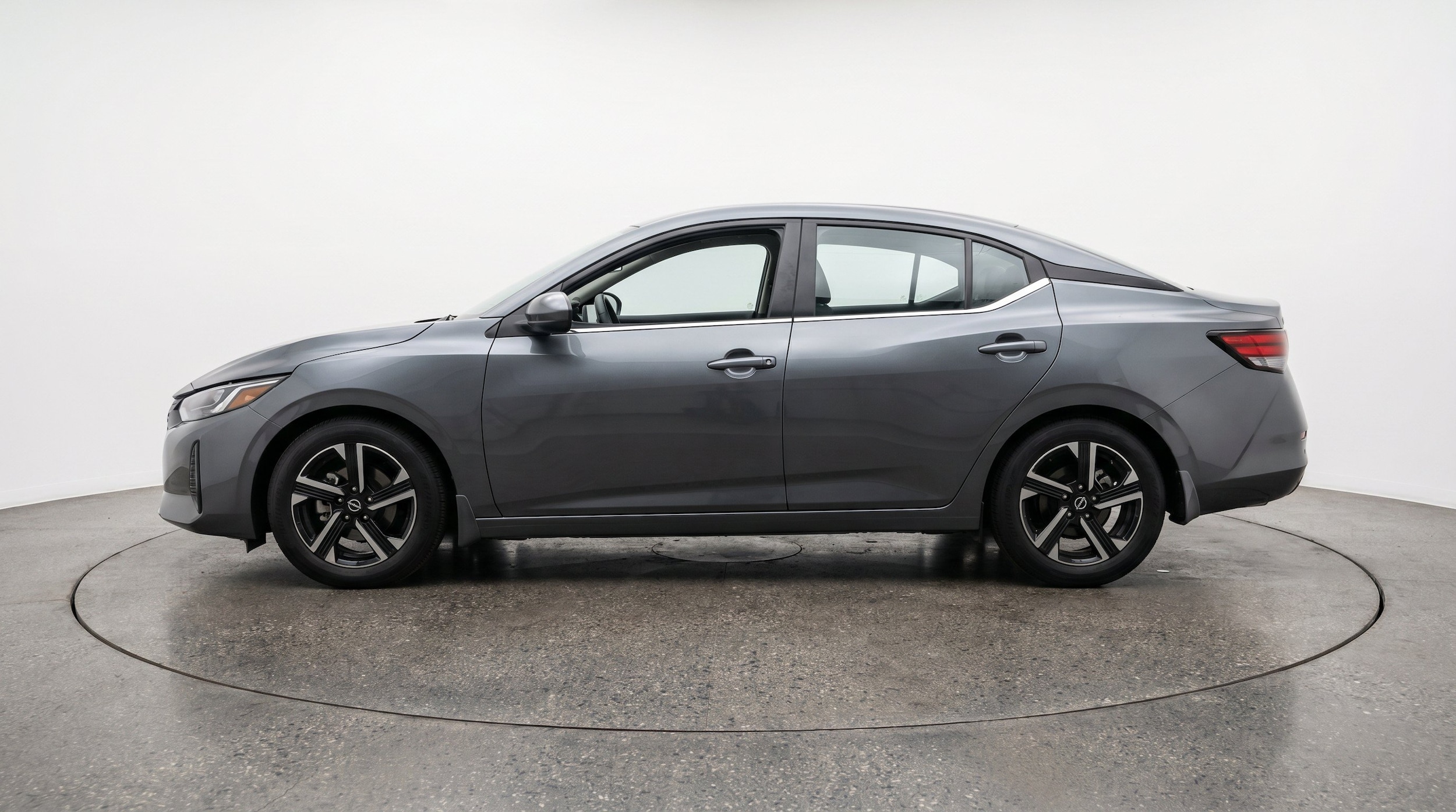 Thumbnail: 2025 Nissan Sentra - 5