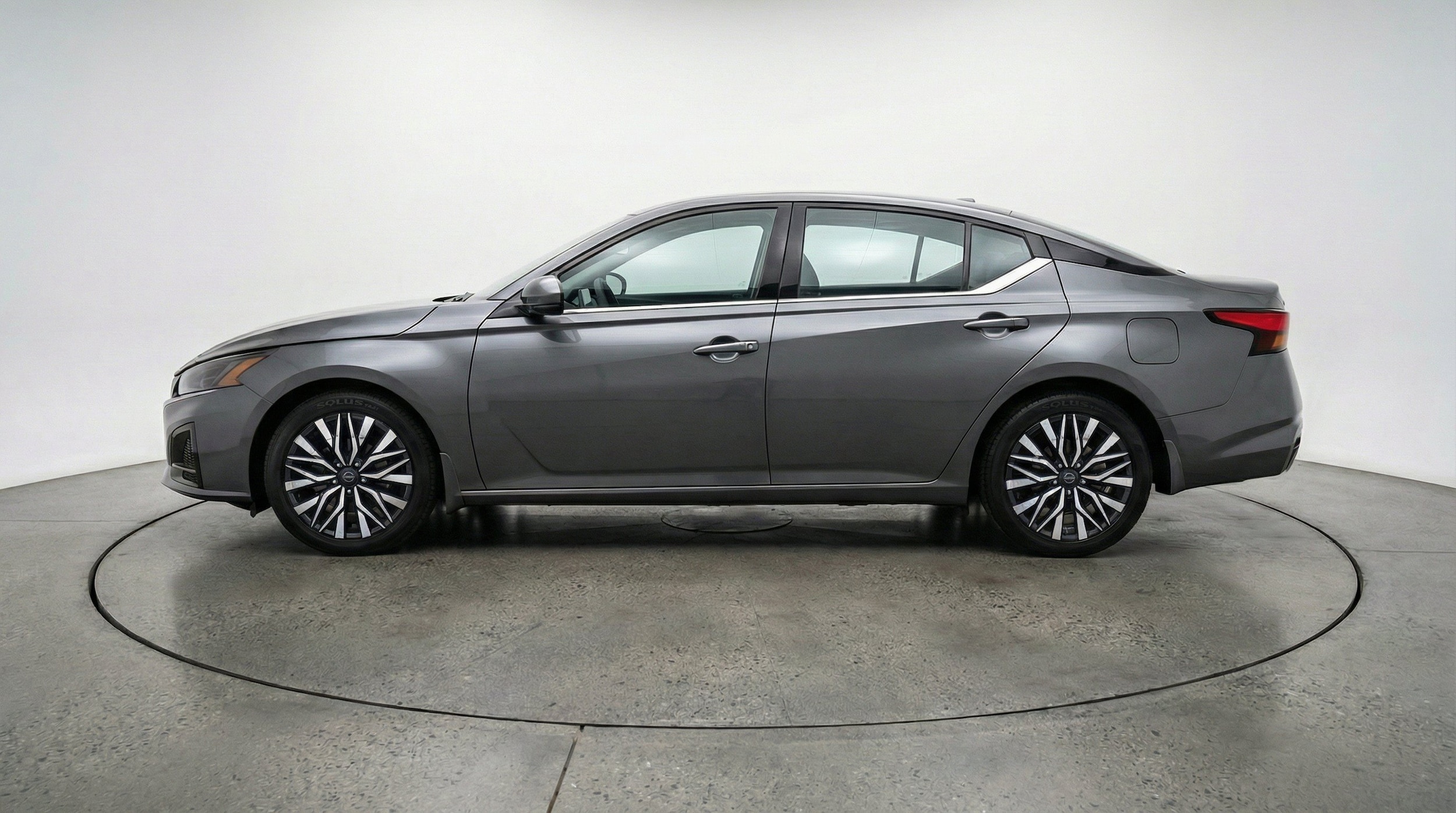 Thumbnail: 2025 Nissan Altima - 5