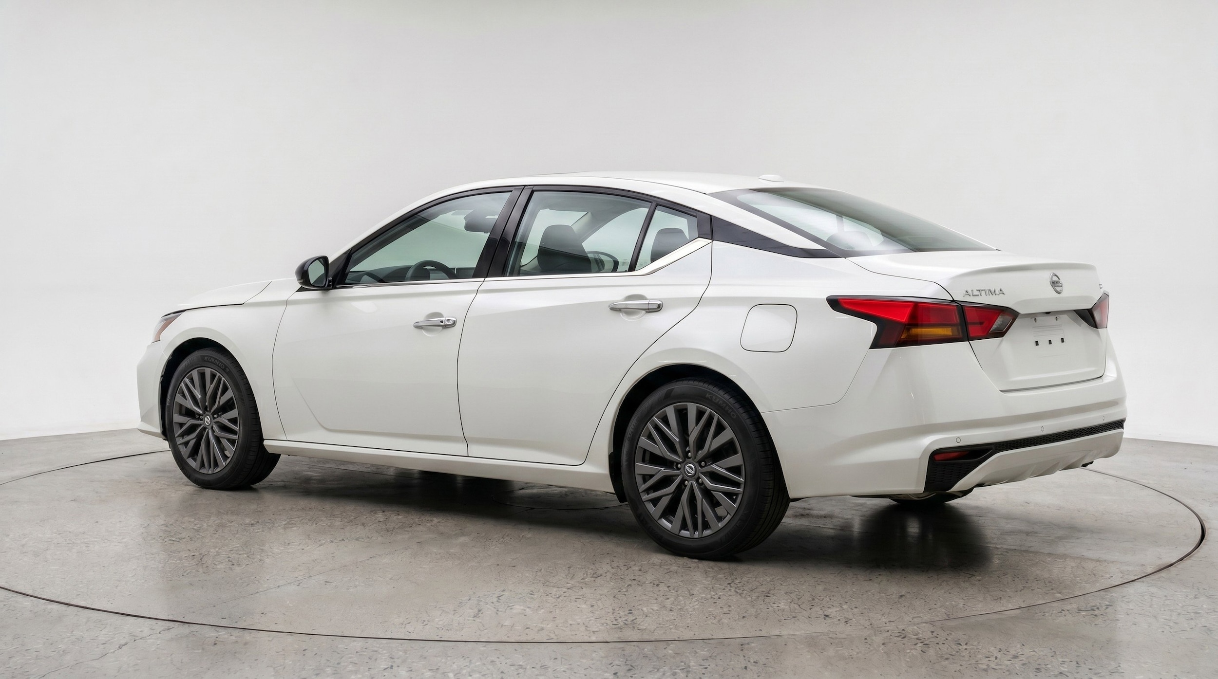 Thumbnail: 2025 Nissan Altima - 6