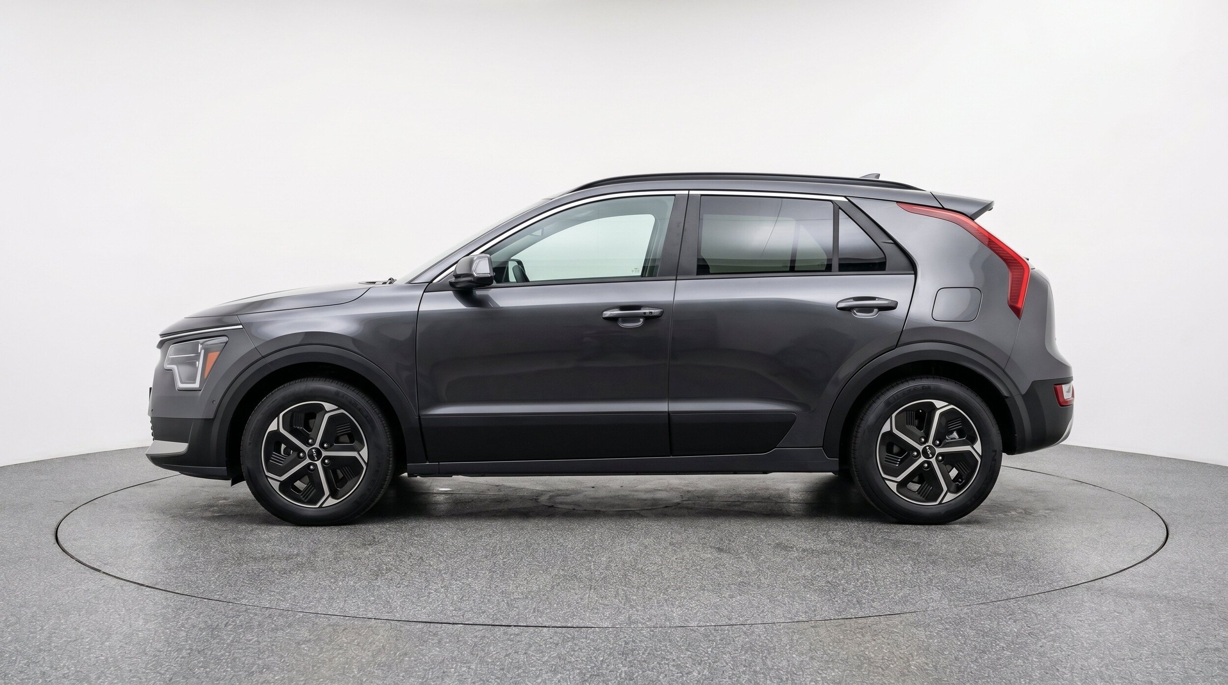 Thumbnail: 2026 Kia Niro - 5