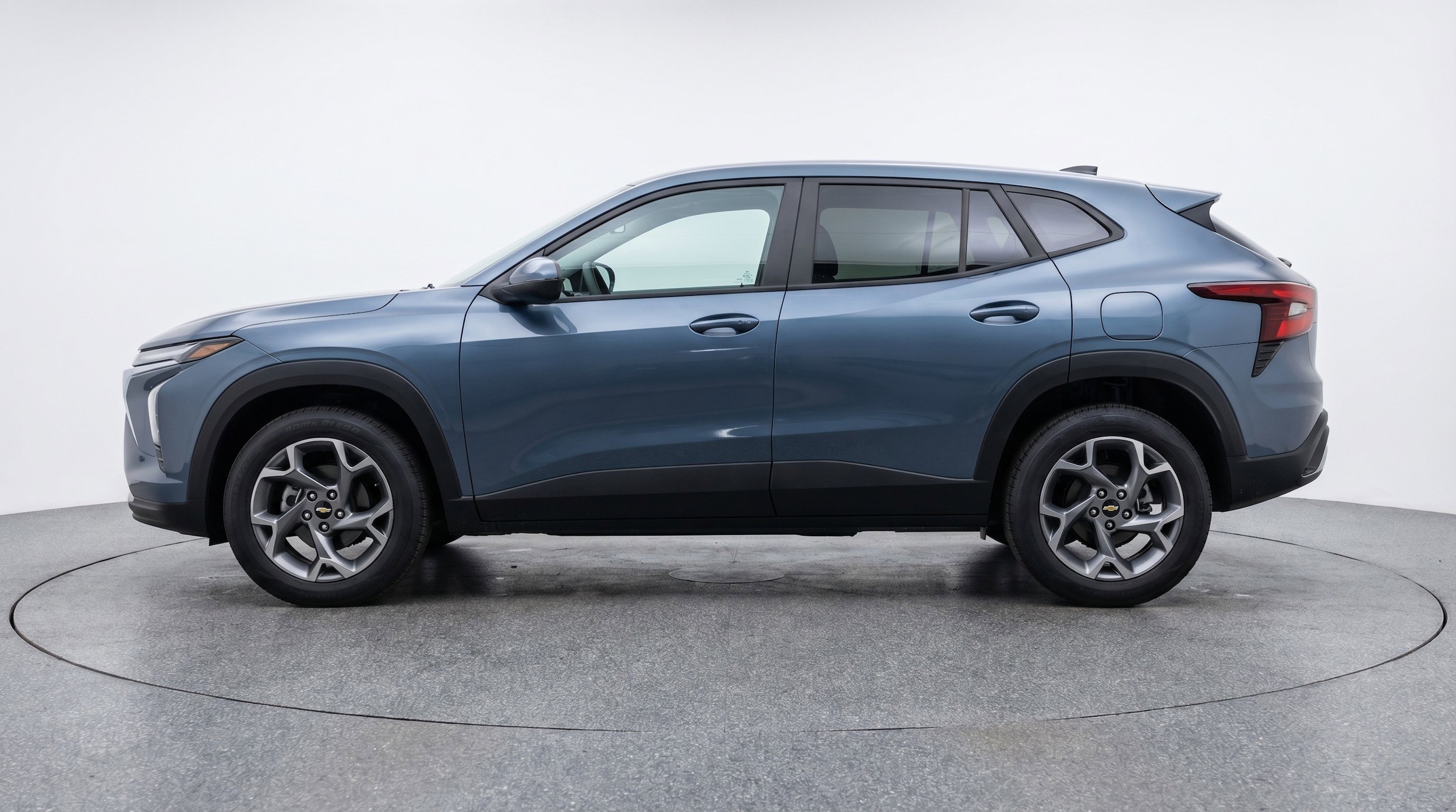 Thumbnail: 2025 Chevrolet Trax - 5