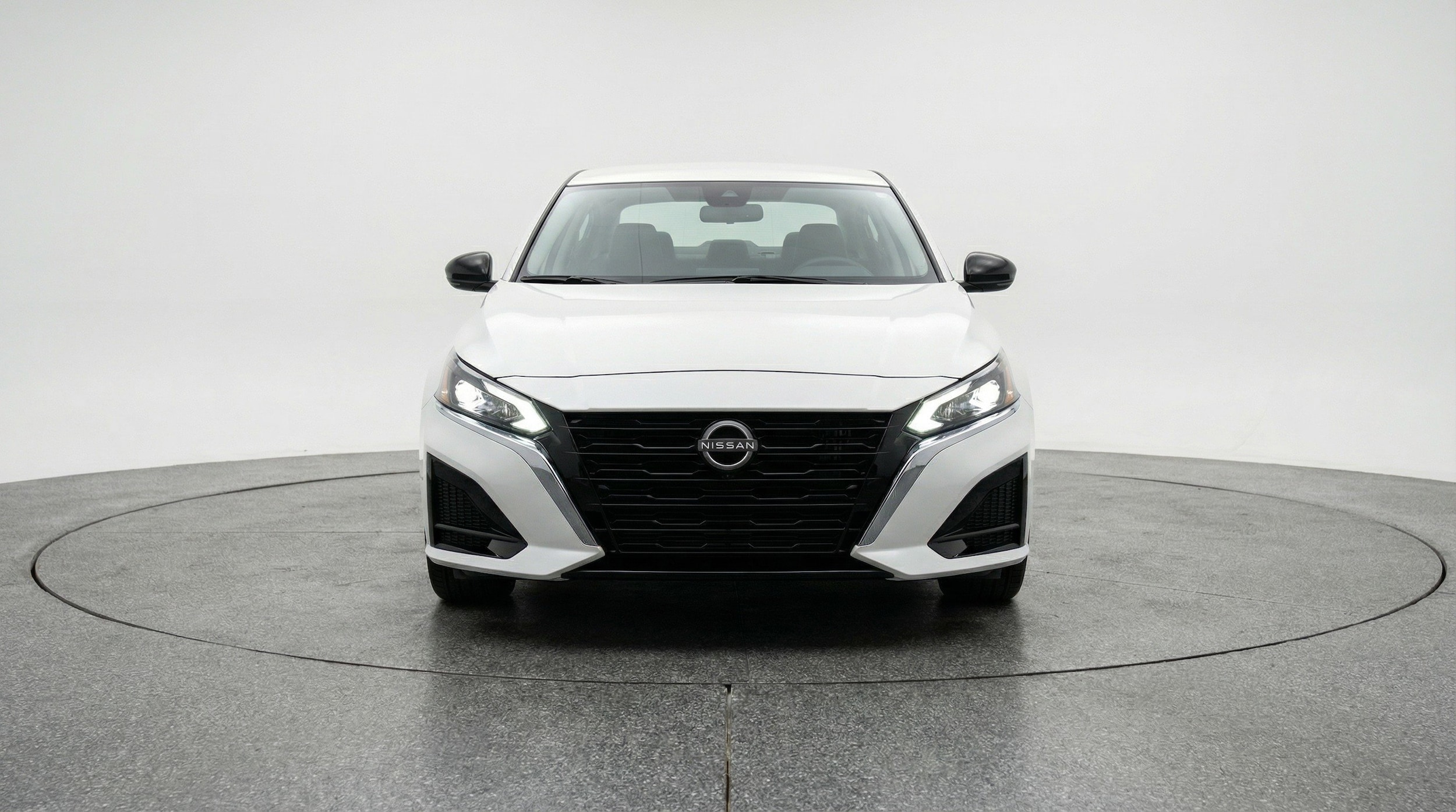 Thumbnail: 2025 Nissan Altima - 2