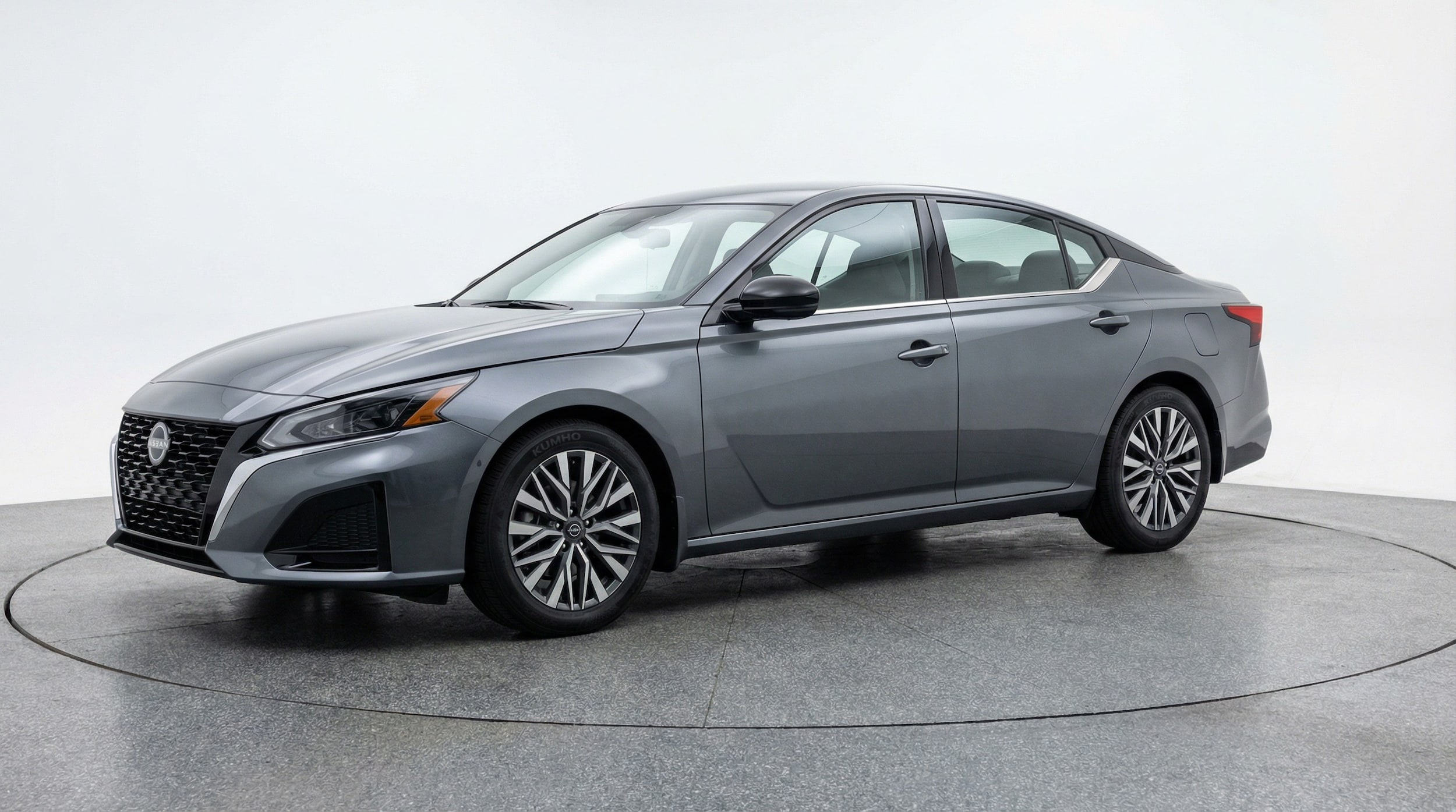 Thumbnail: 2025 Nissan Altima - 3