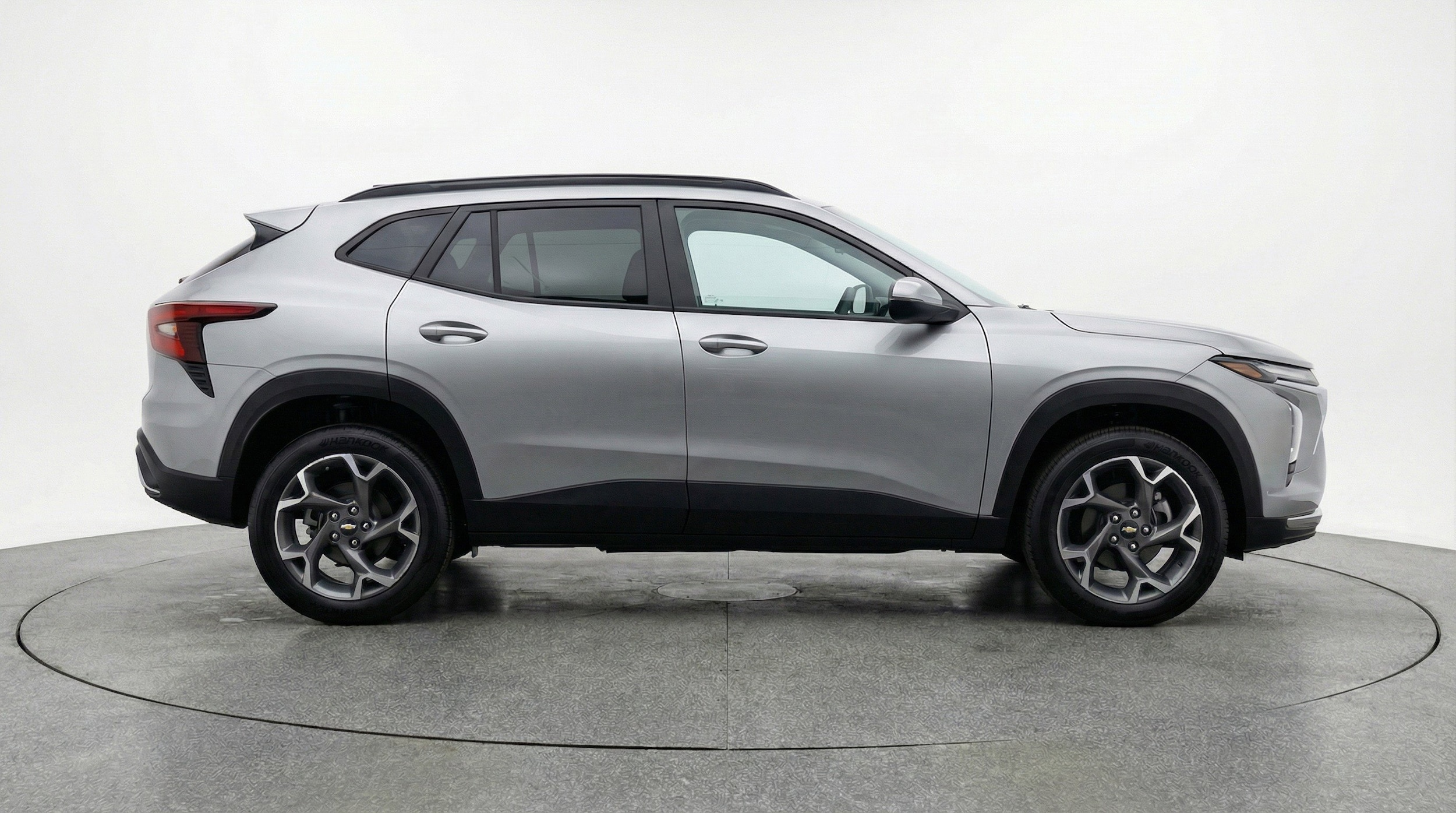 Thumbnail: 2025 Chevrolet Trax - 11