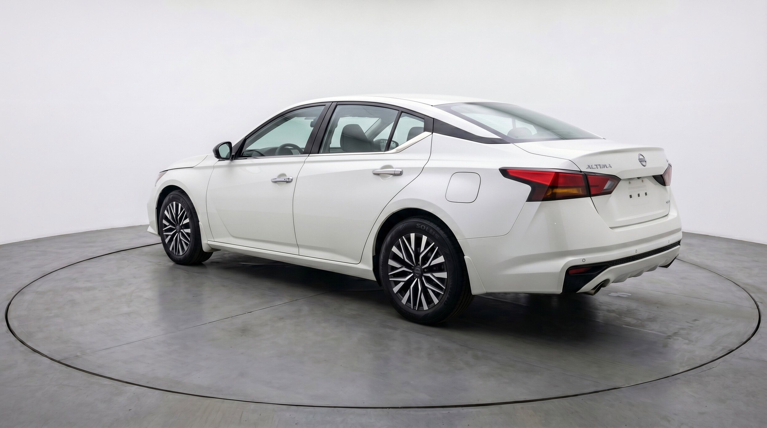 Thumbnail: 2025 Nissan Altima - 6