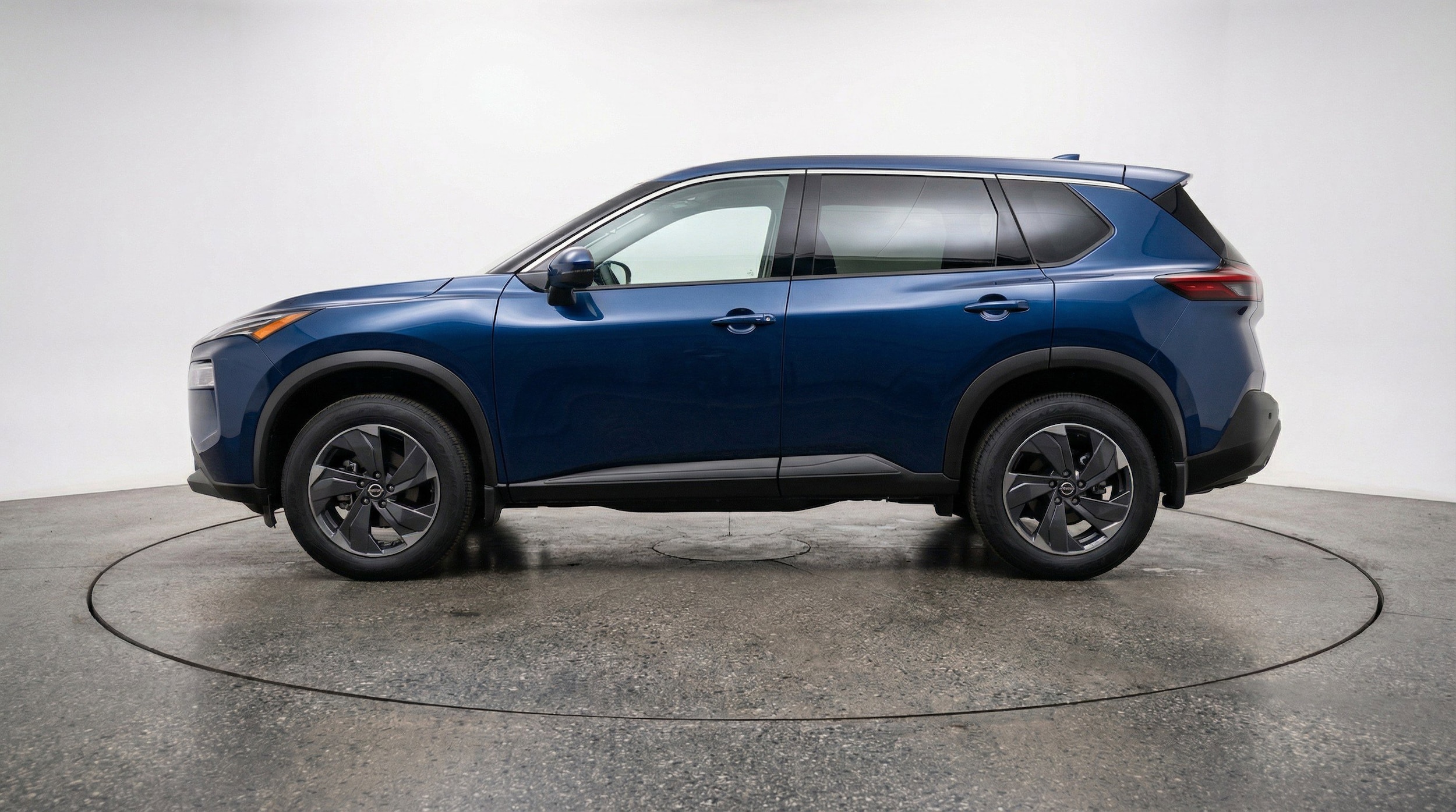 Thumbnail: 2025 Nissan Rogue - 5