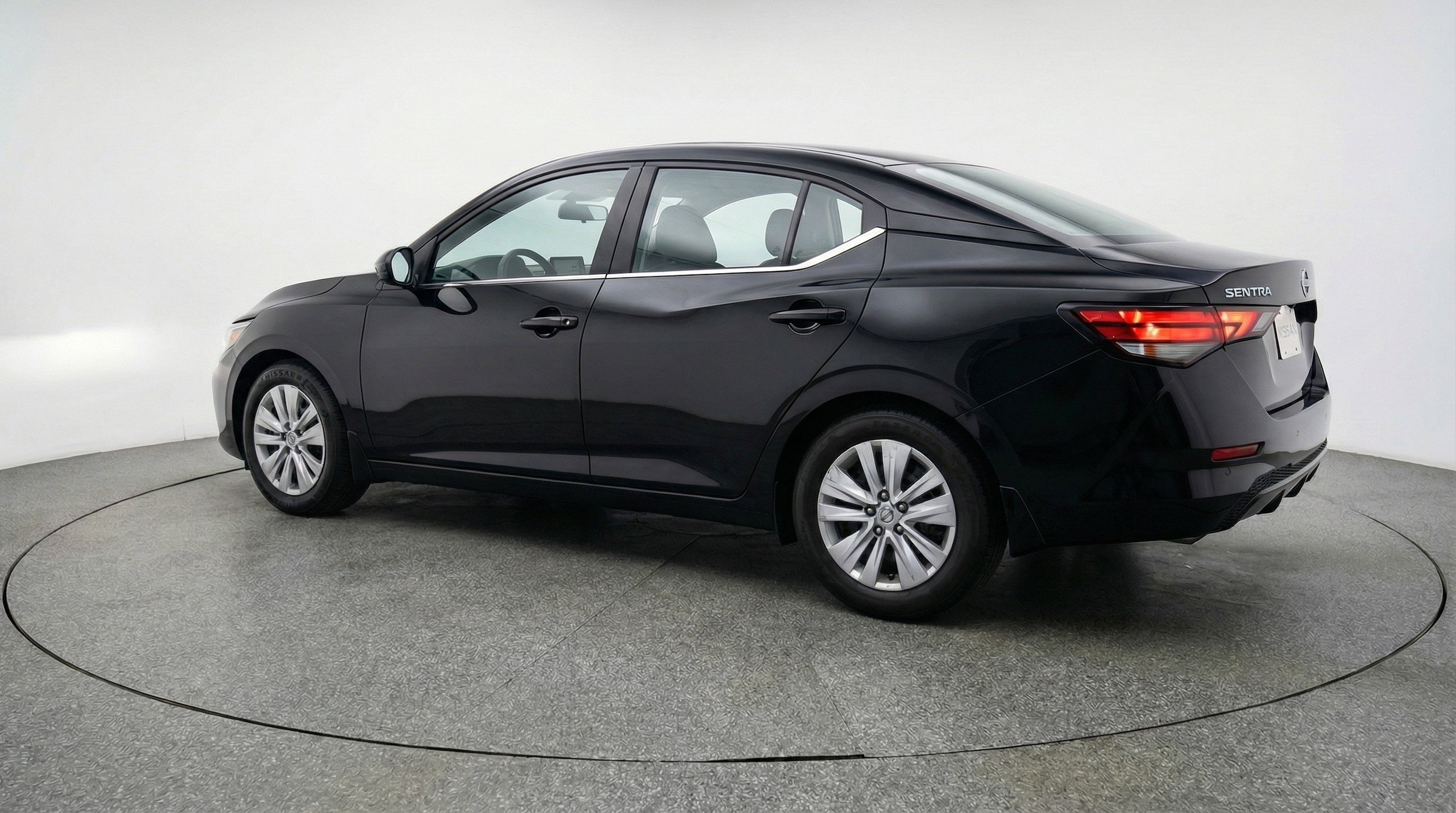 Thumbnail: 2025 Nissan Sentra - 6