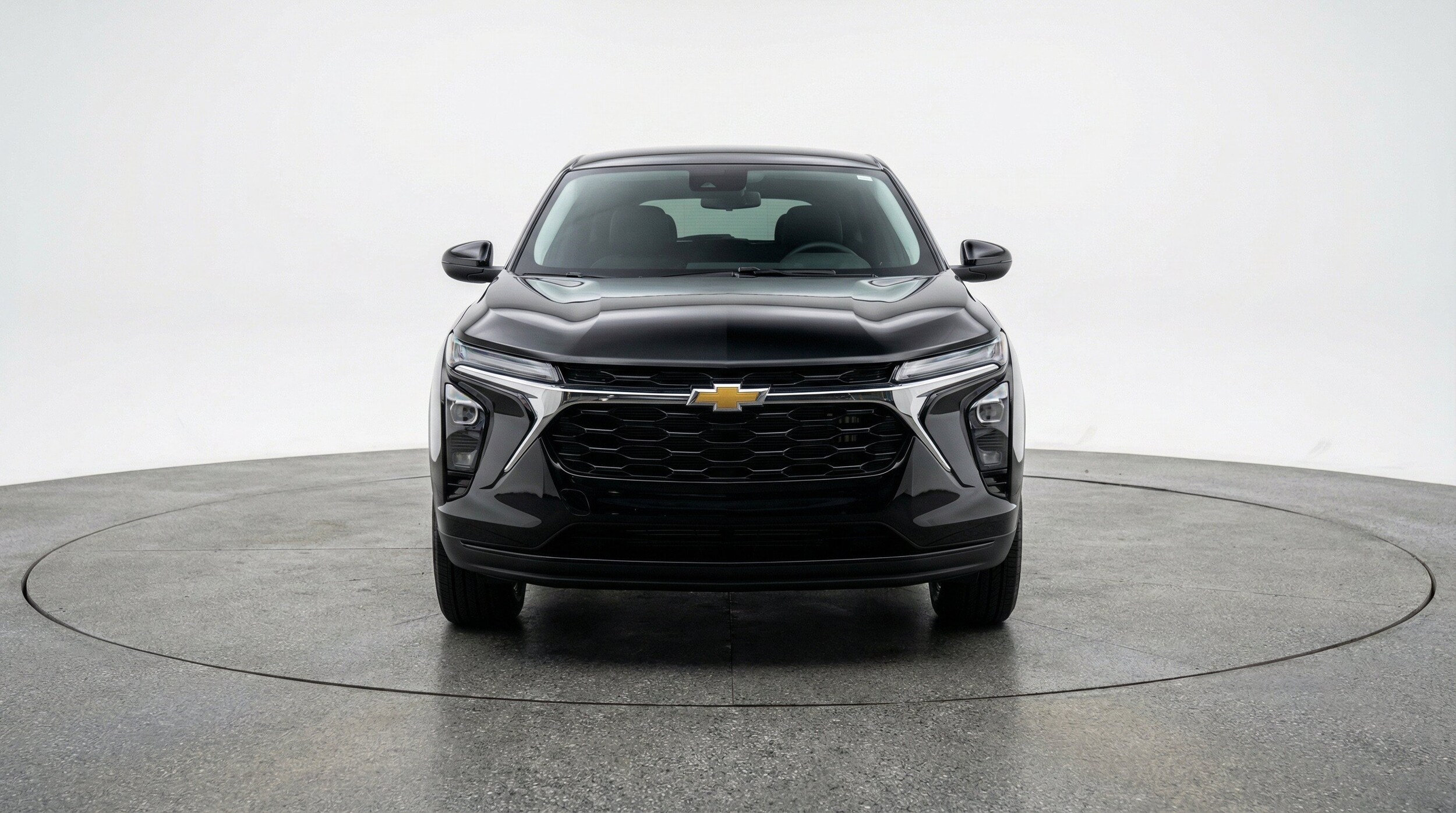 Thumbnail: 2025 Chevrolet Trax - 2